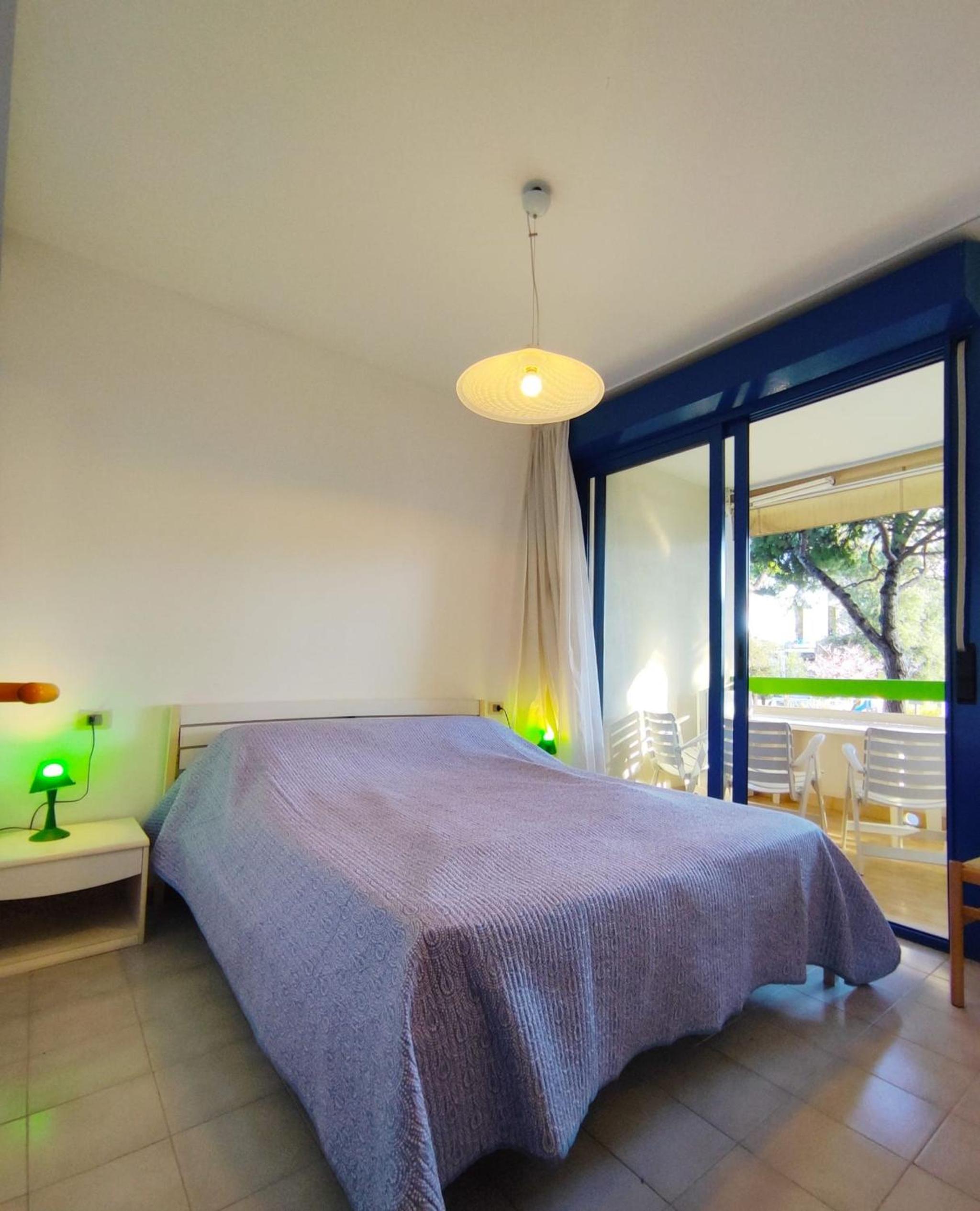 Central apartment with terrace