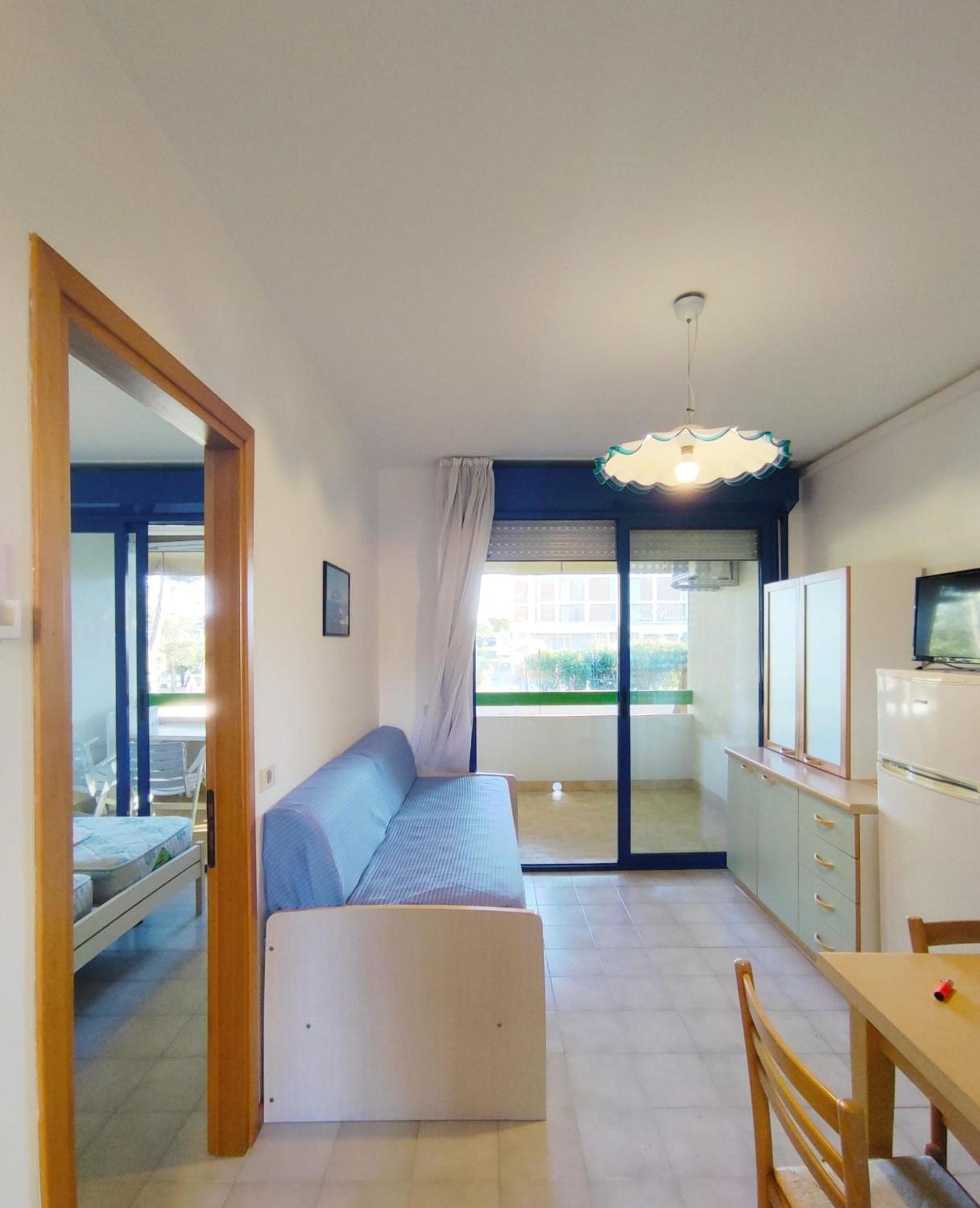 Central apartment with terrace