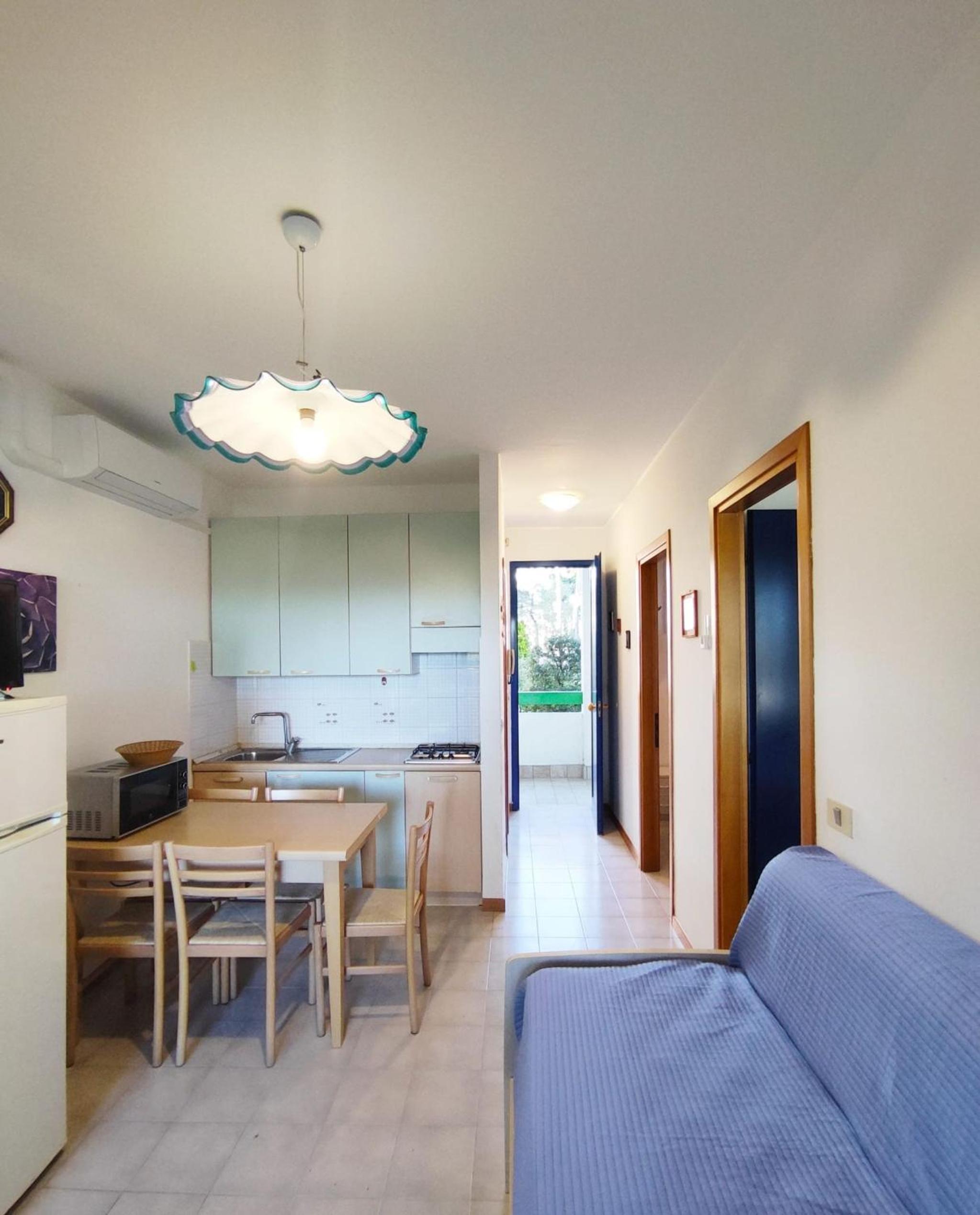 Central apartment with terrace