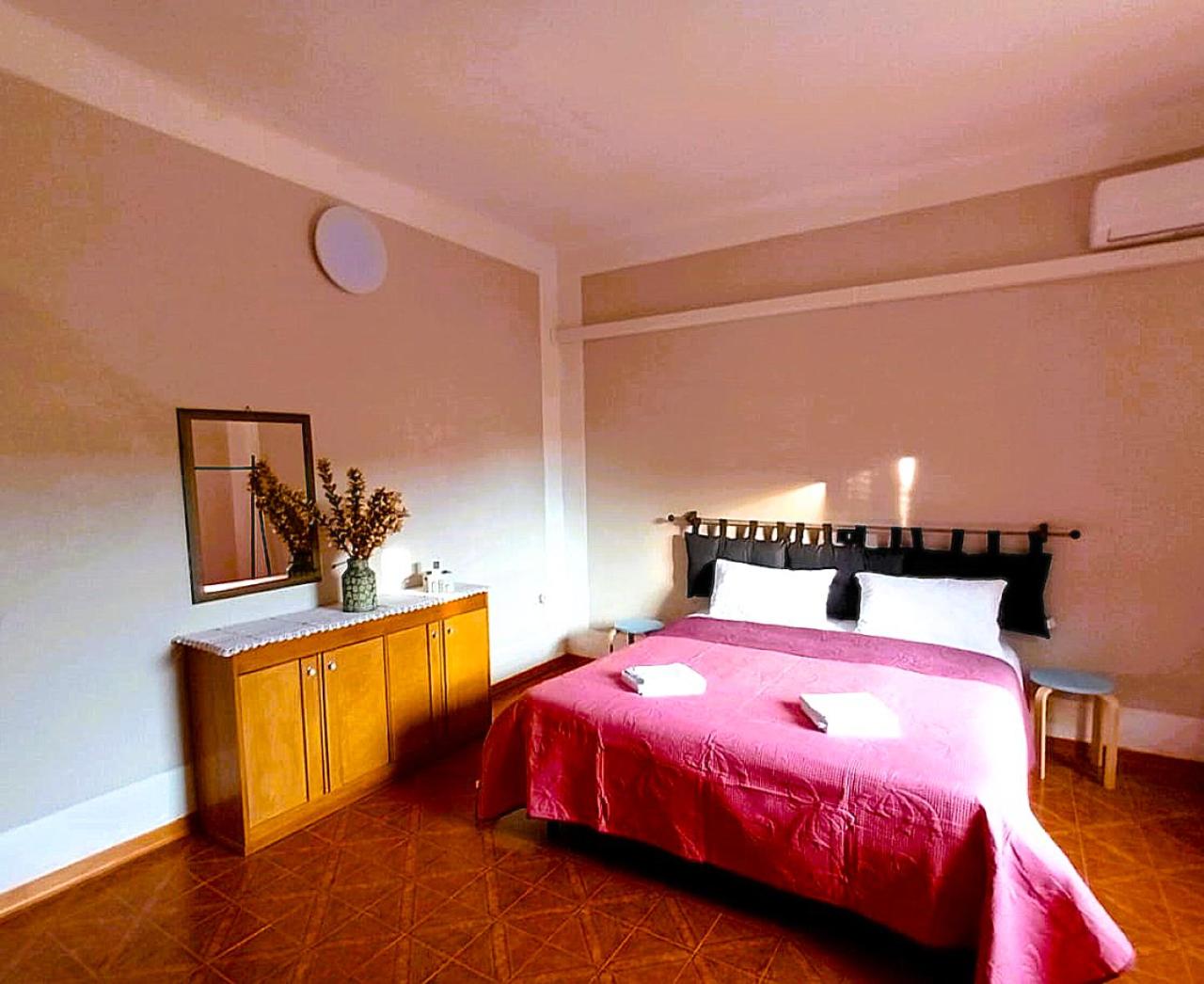 Rombolino Guest House -Free Parking - Vicino al PalaLivorno 