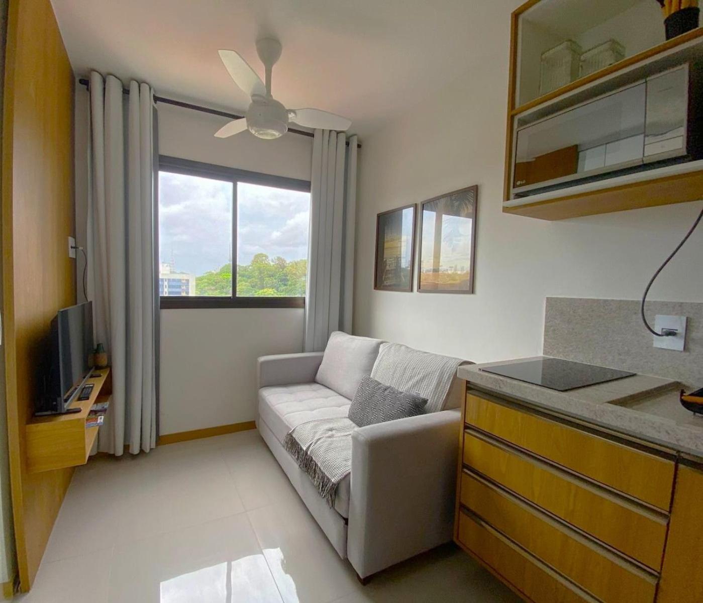 Apartments in Building with Gym in Ondina SSA – HOA