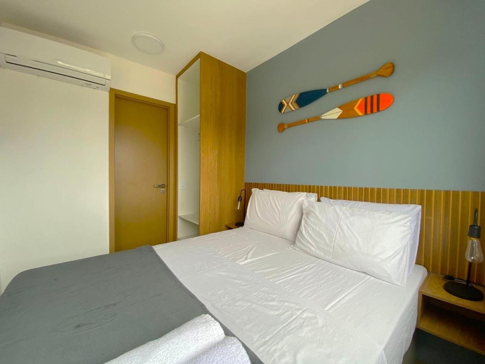Apartments in Building with Gym in Ondina SSA – HOA