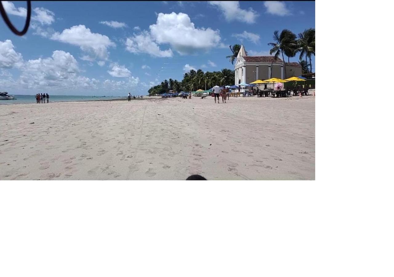 Casa com piscina e Hidromassagem a 200 m da praia