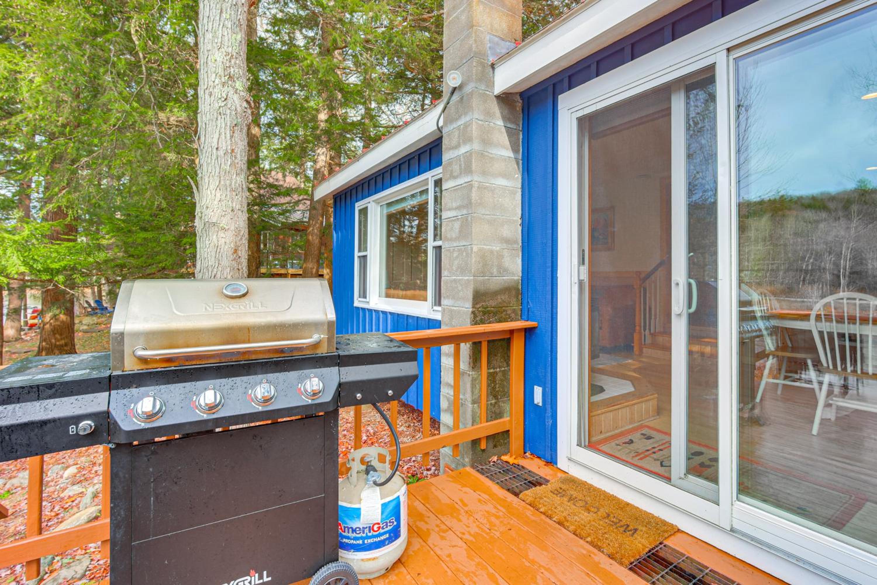 Ludlow Ski Cabin 2 Mi to Ski Parking
