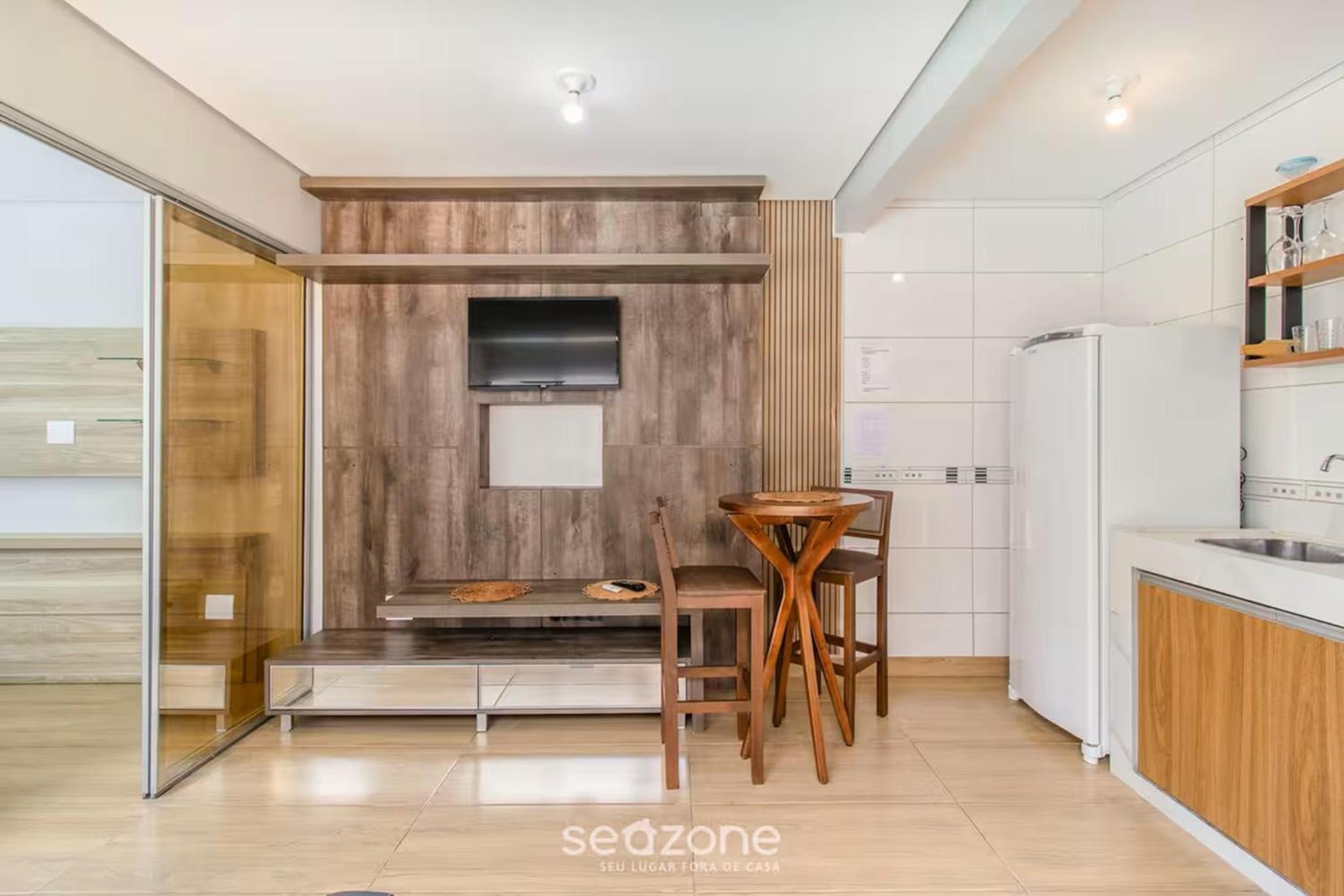 Modern Studio in Condominium with Pool in Floripa - ASK