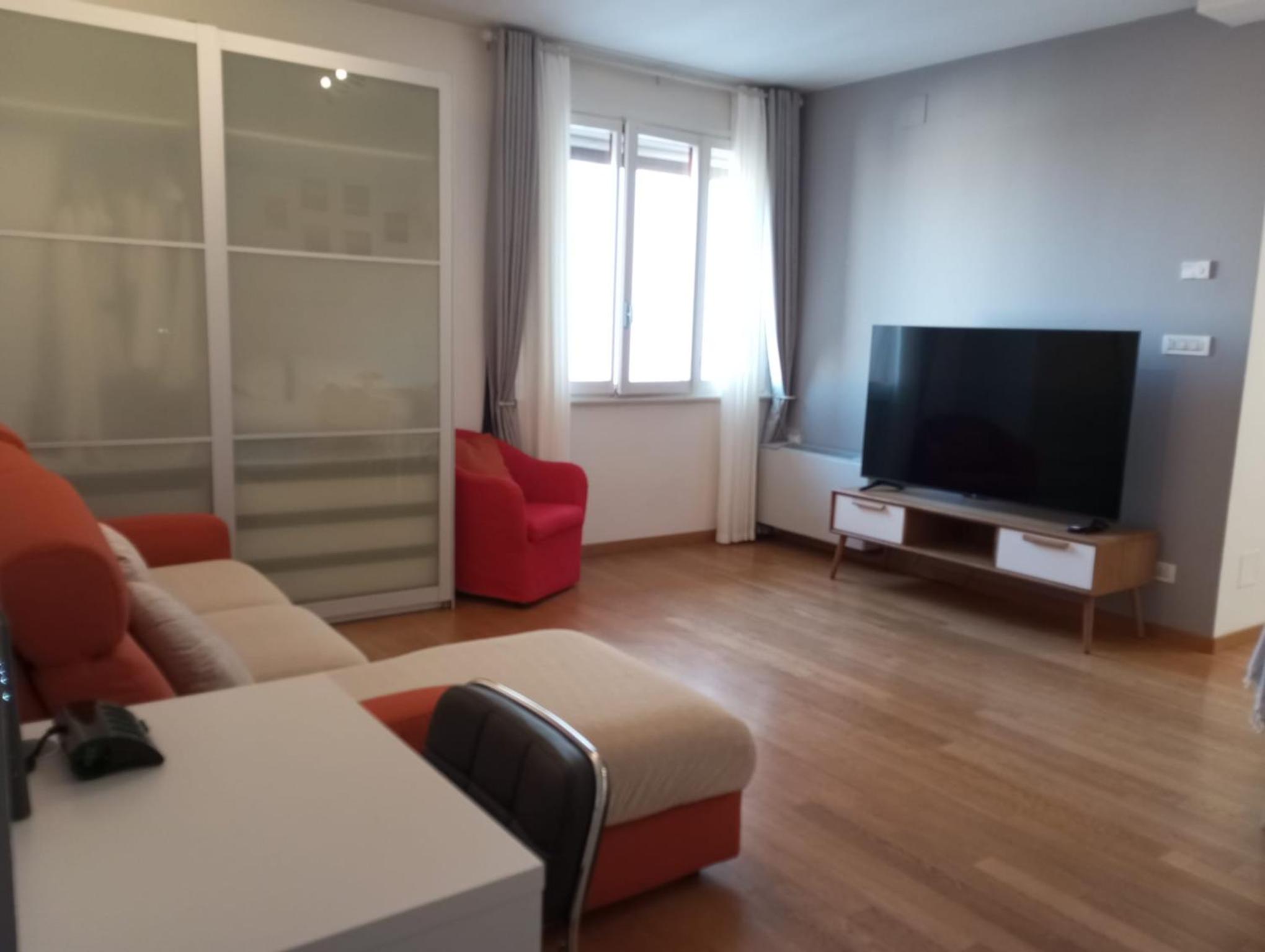 Quietnest Venice Station Flat 86sqm 100m to Bus Station 300m to Train Station