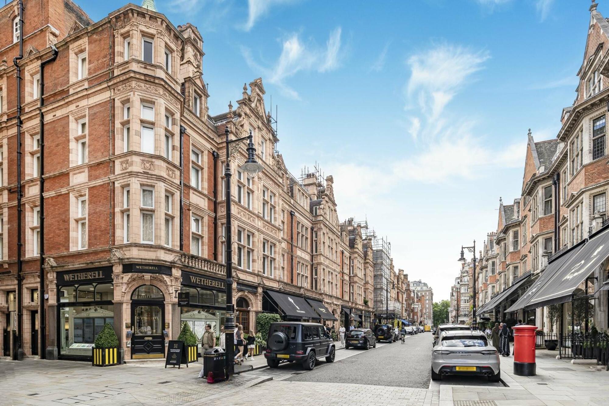 Mayfair Home Central AC Huge Terrace