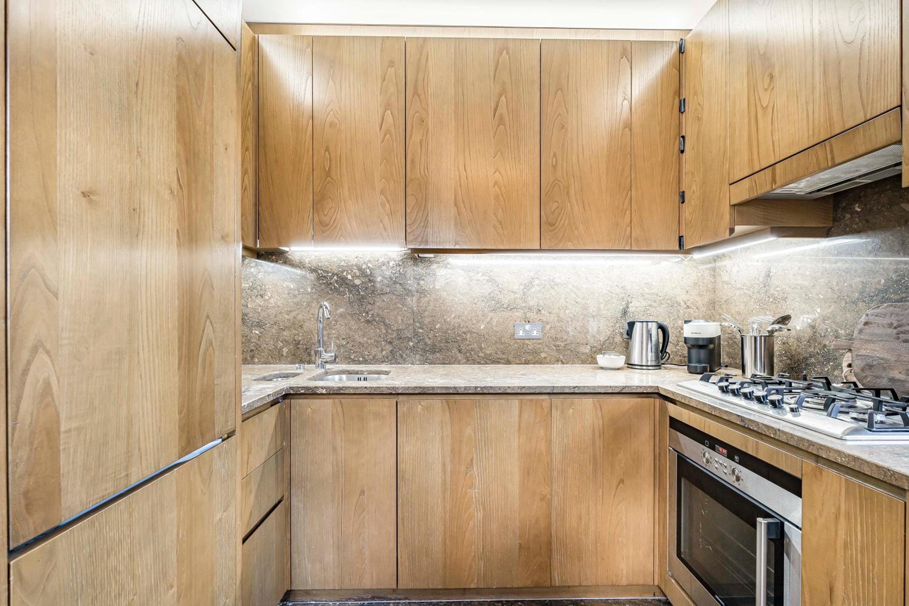 Mayfair Home Central AC Huge Terrace