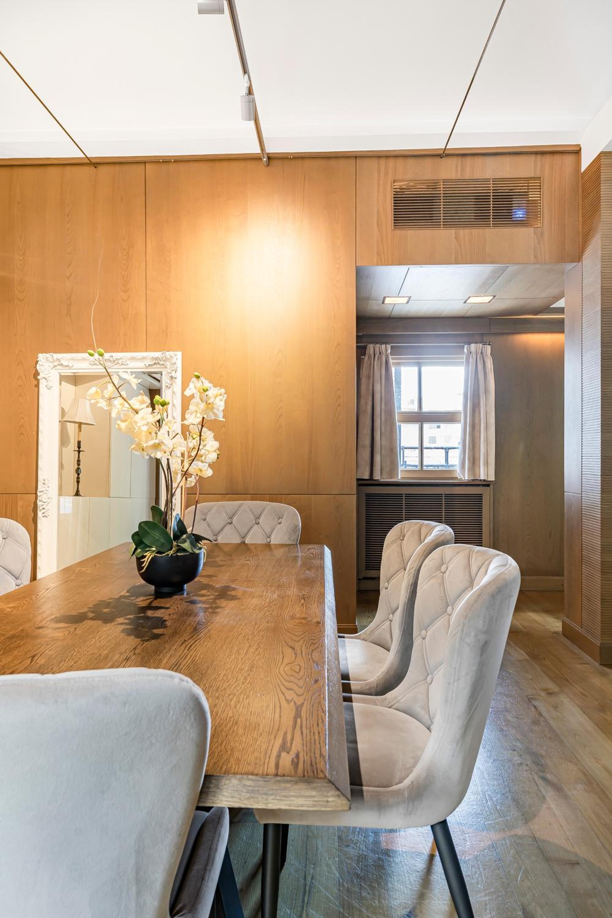 Mayfair Home Central AC Huge Terrace