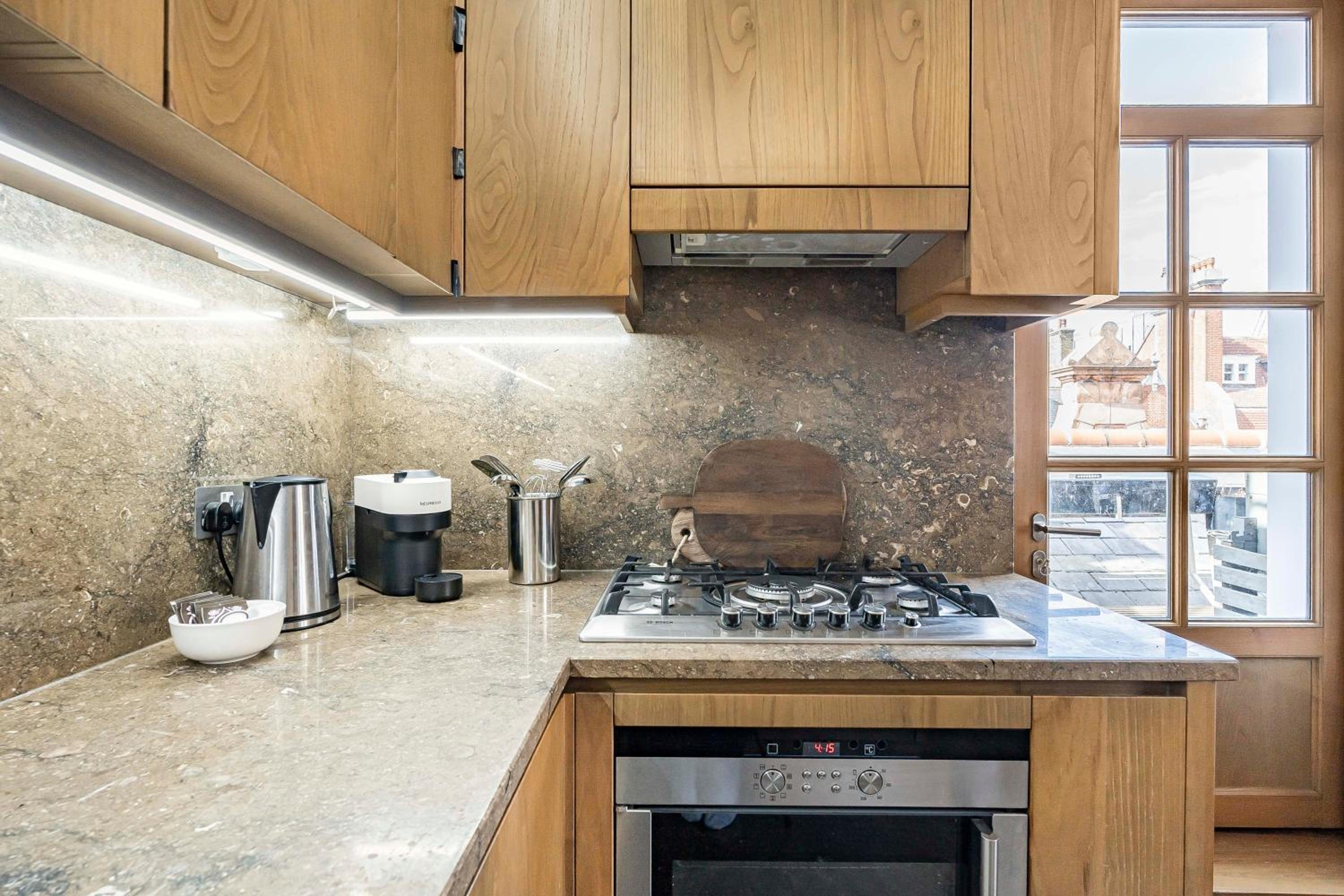 Mayfair Home Central AC Huge Terrace