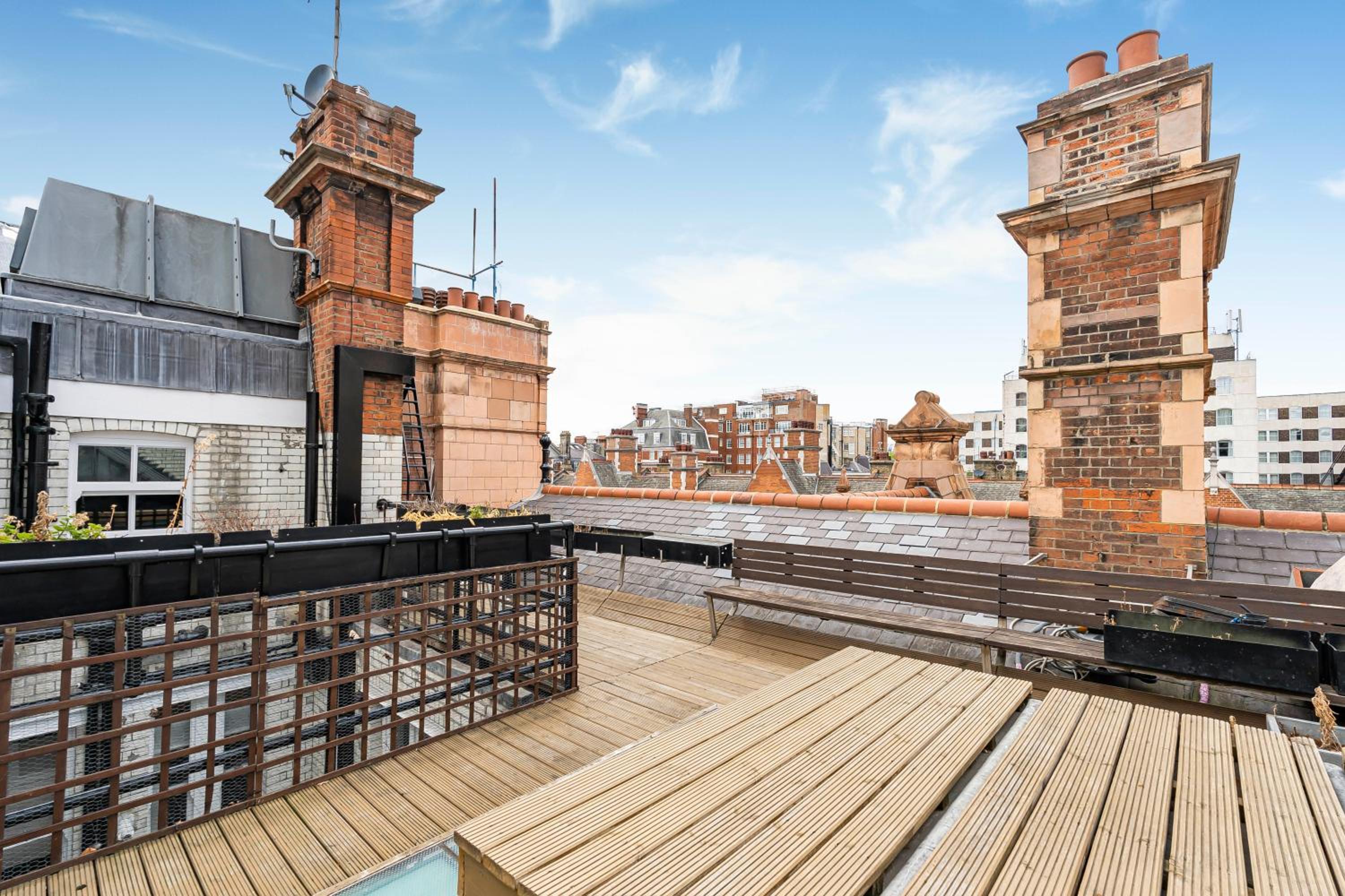 Mayfair Home Central AC Huge Terrace