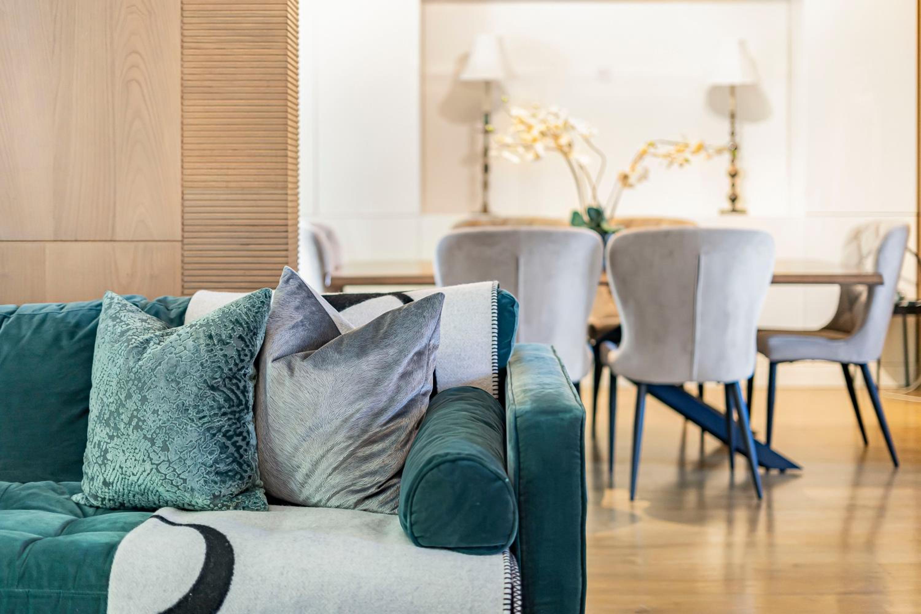 Mayfair Home Central AC Huge Terrace