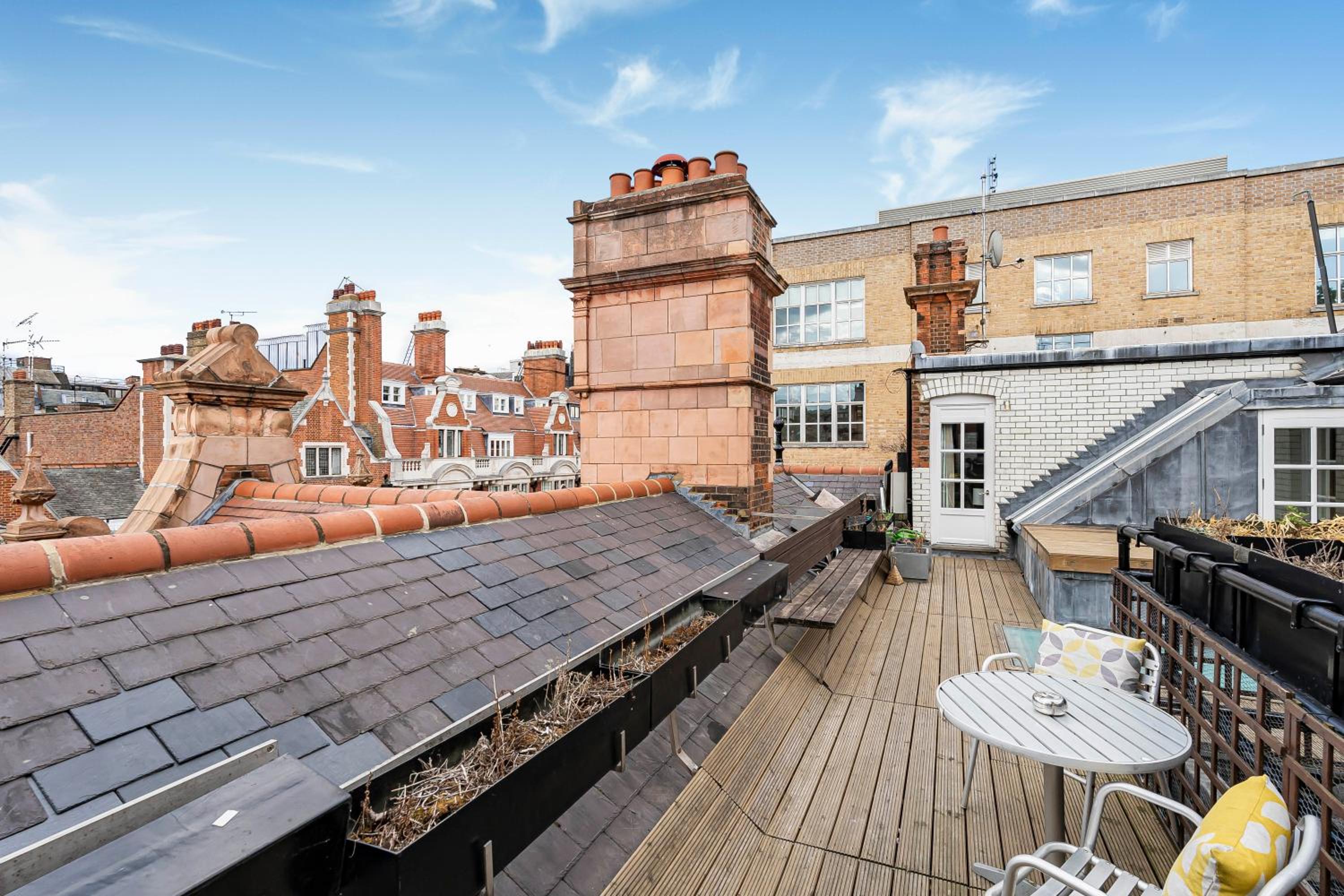 Mayfair Home Central AC Huge Terrace