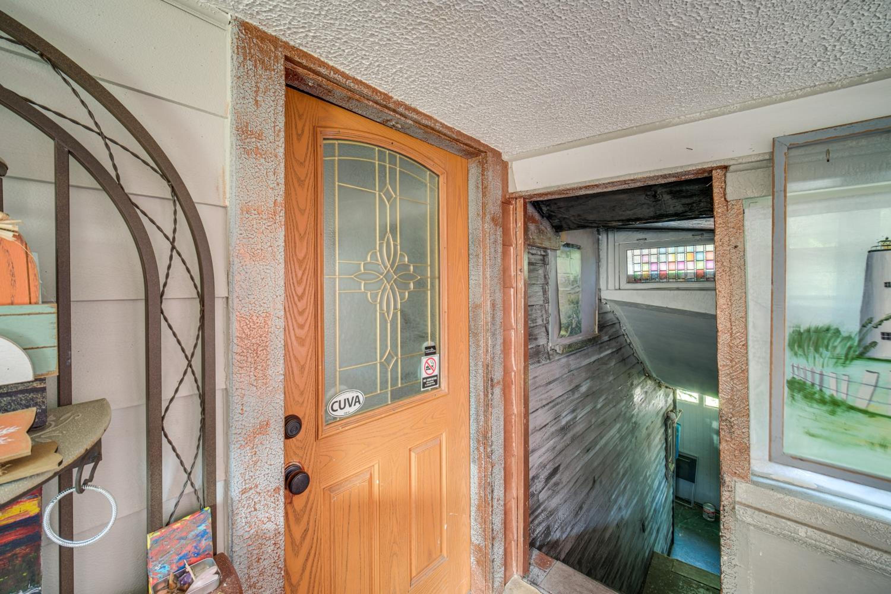 7 Mi to Cuyahoga Valley NP Walkable Apt!