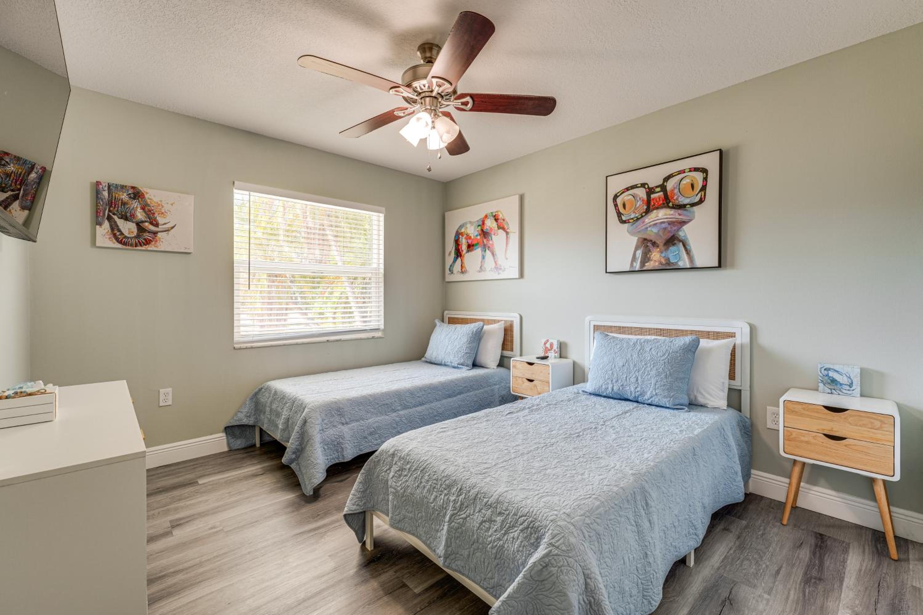 Modern Coastal Escape 1 Mi to Anclote River Park