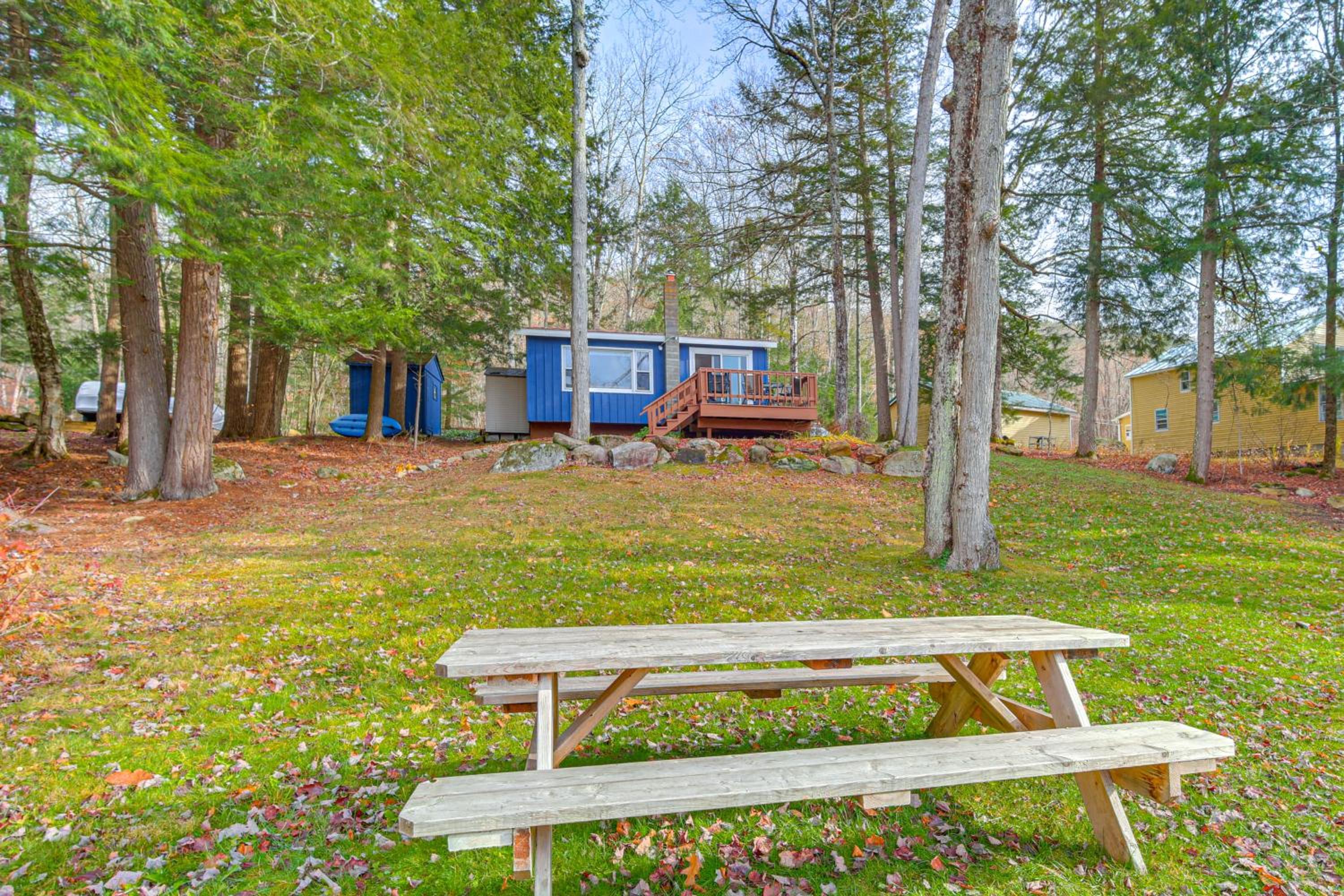 Ludlow Ski Cabin 2 Mi to Ski Parking