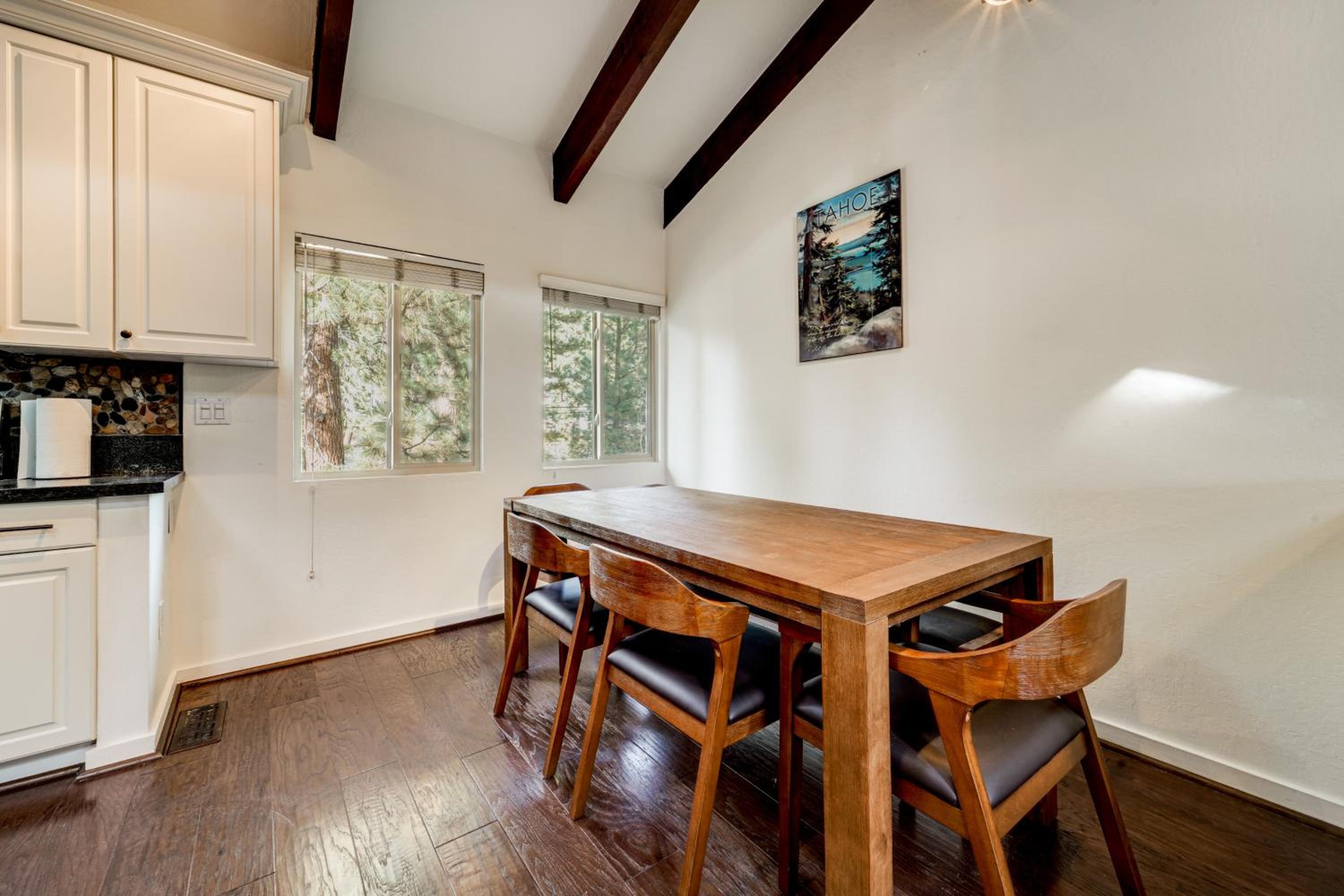 3 Mi to Slopes! Family Tahoe North Shore Getaway