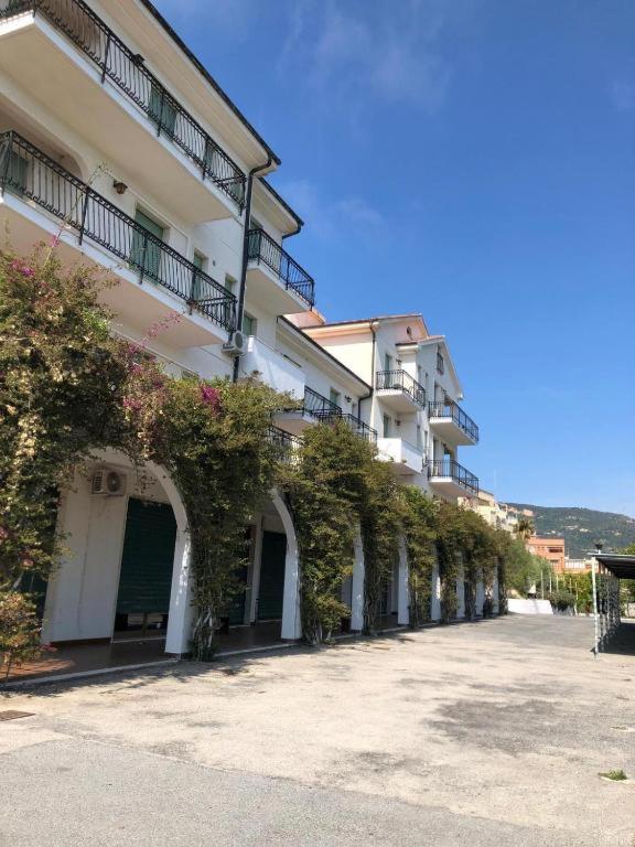 Al Borgo Village