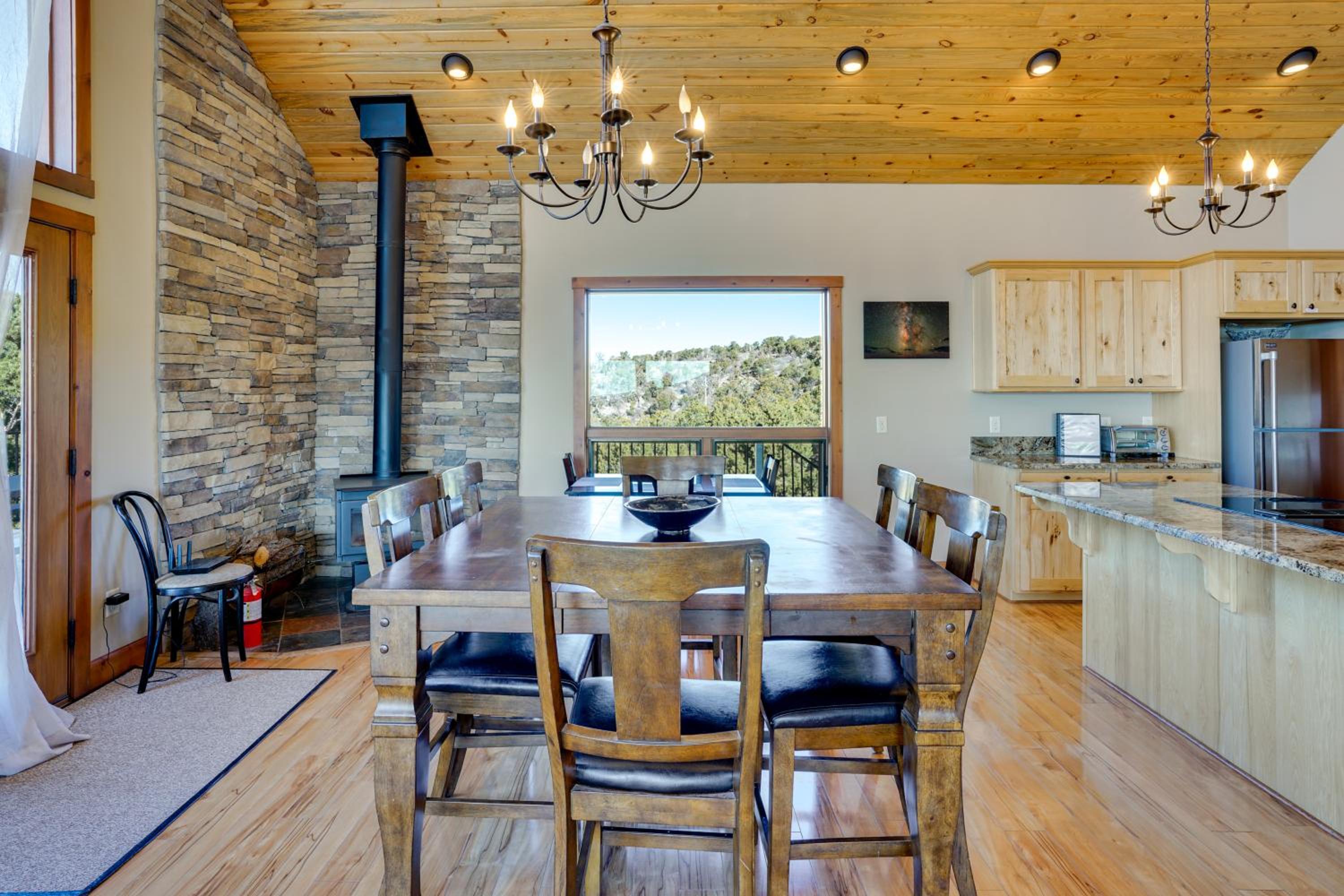 Close to Trails! Ultimate Seclusion at Moab Cabin