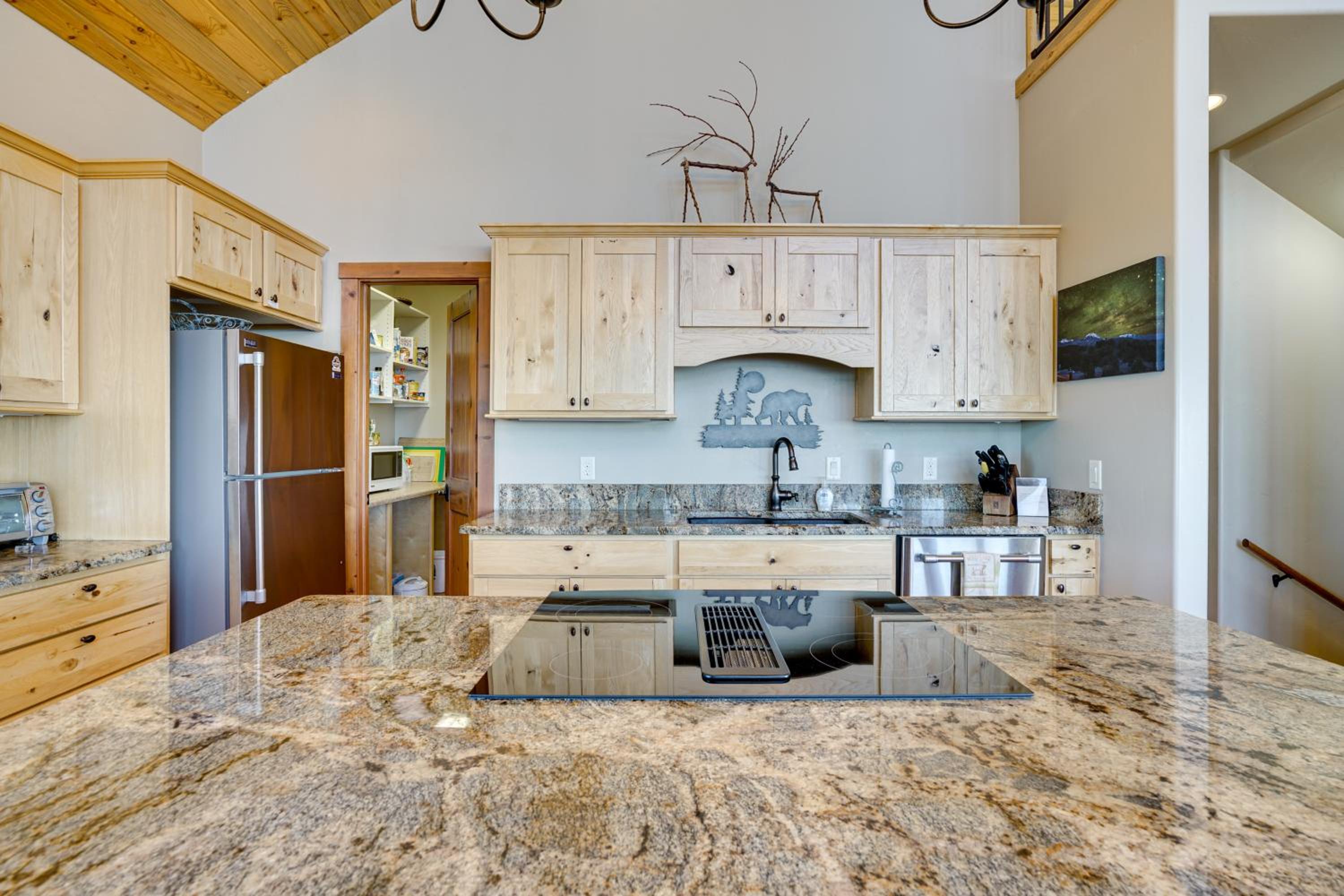 Close to Trails! Ultimate Seclusion at Moab Cabin