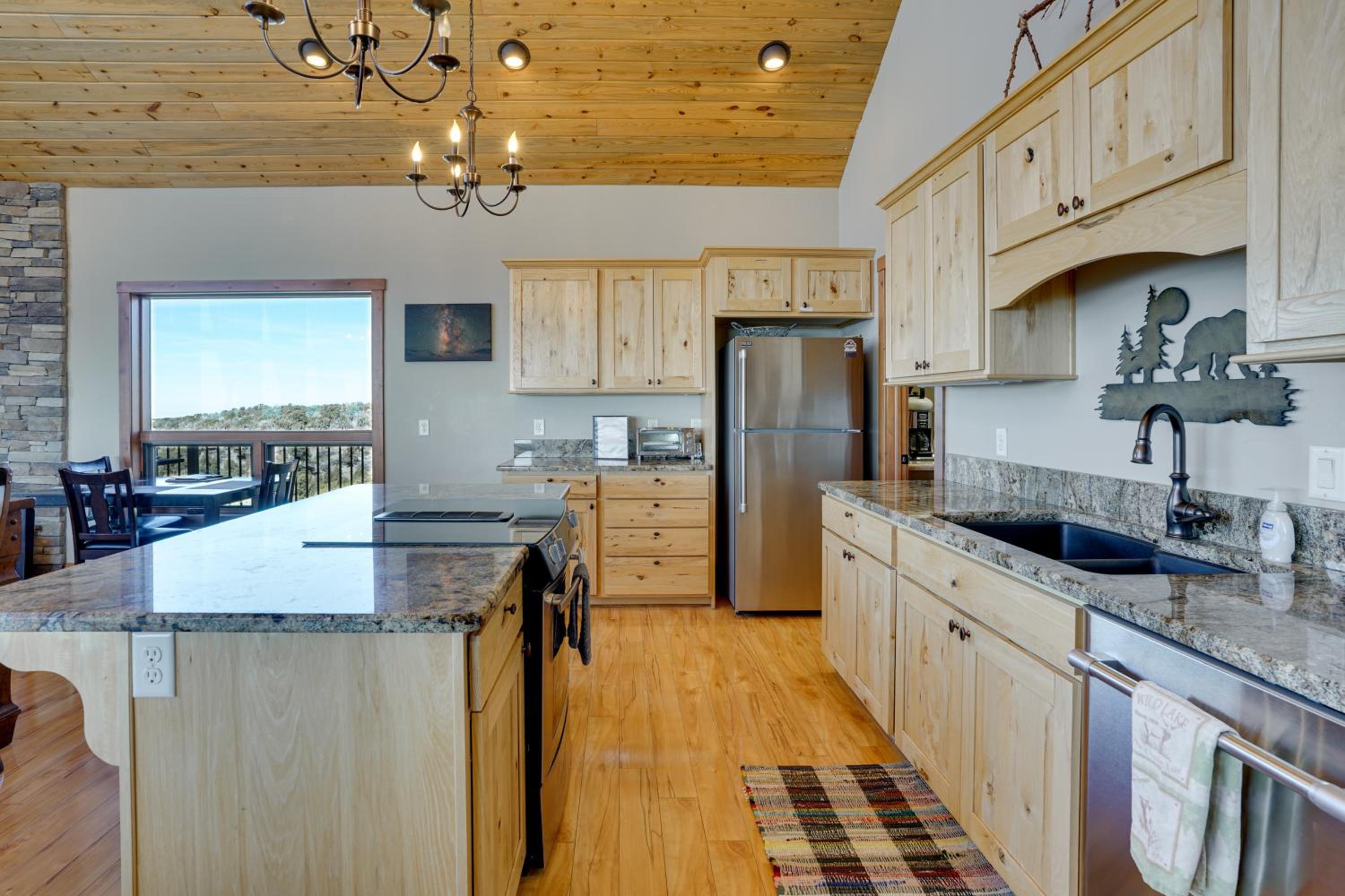 Close to Trails! Ultimate Seclusion at Moab Cabin