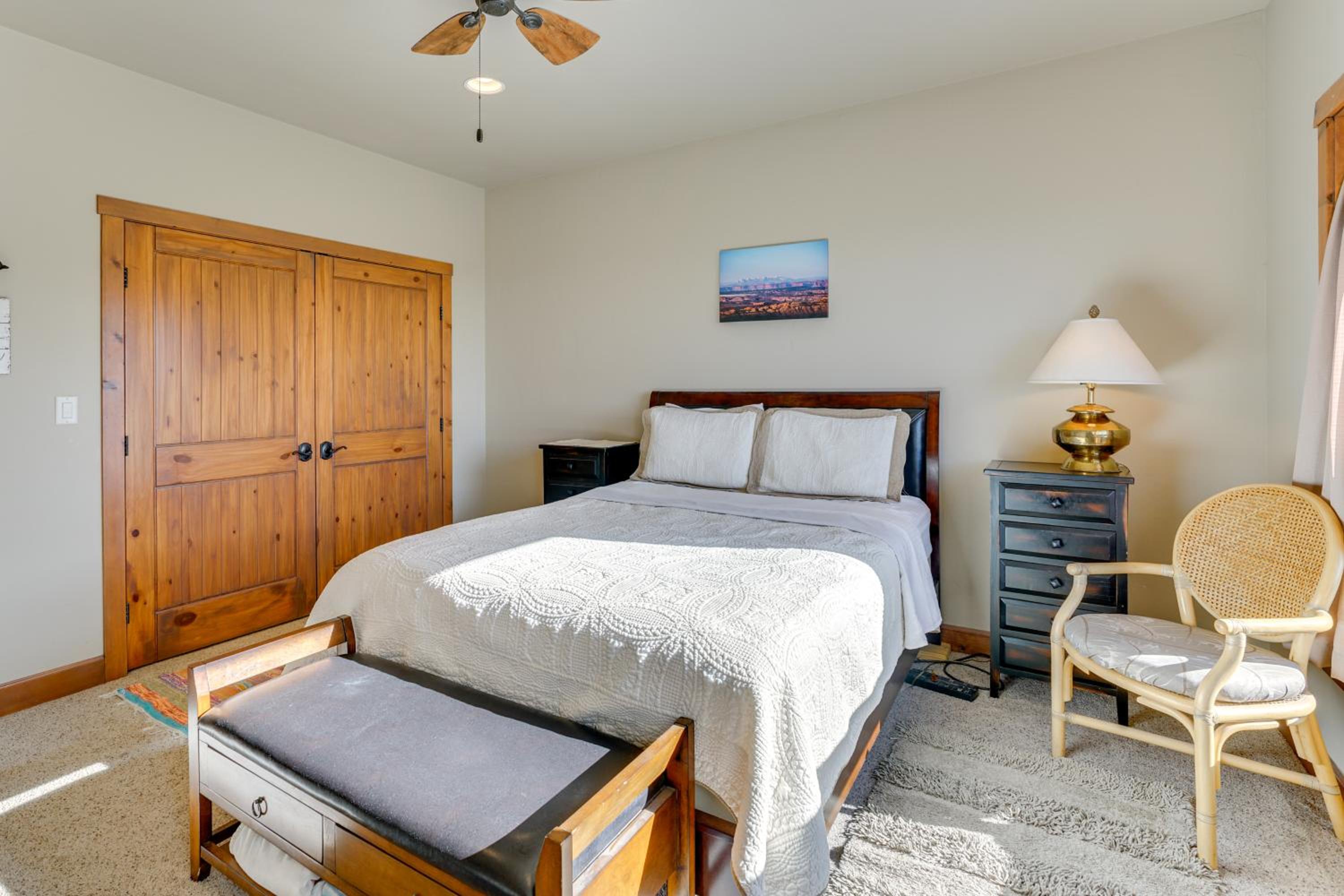 Close to Trails! Ultimate Seclusion at Moab Cabin
