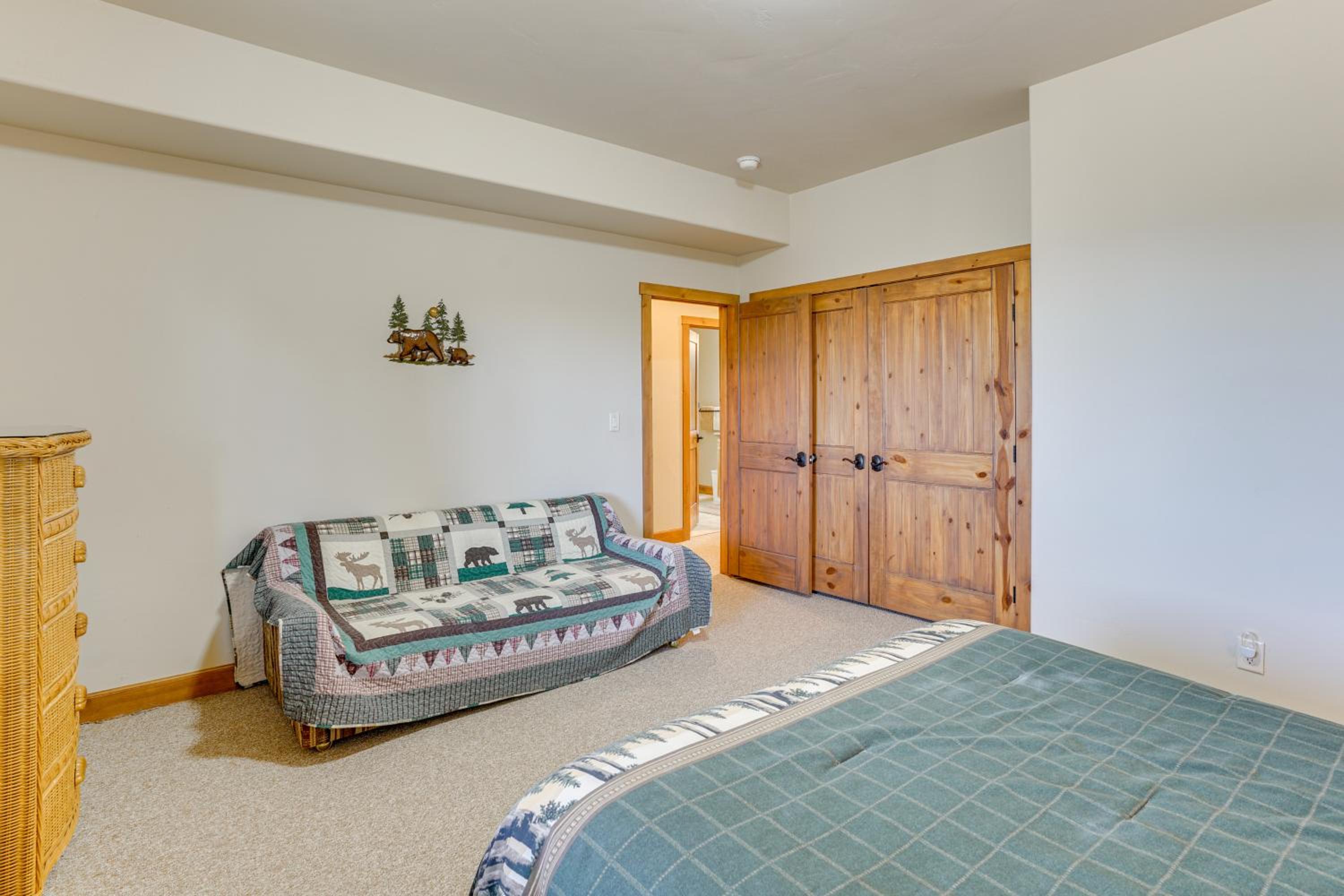 Close to Trails! Ultimate Seclusion at Moab Cabin