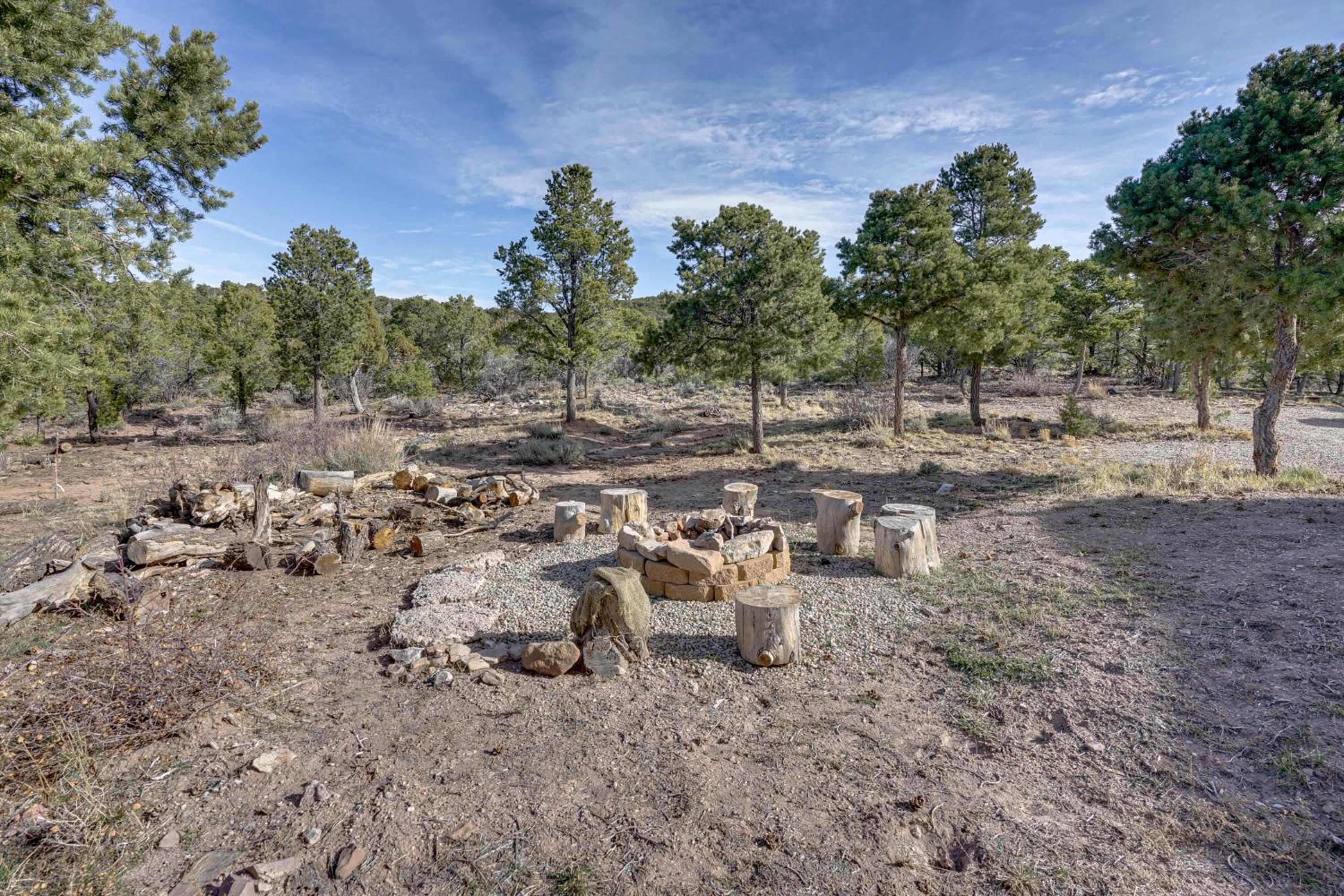 Close to Trails! Ultimate Seclusion at Moab Cabin