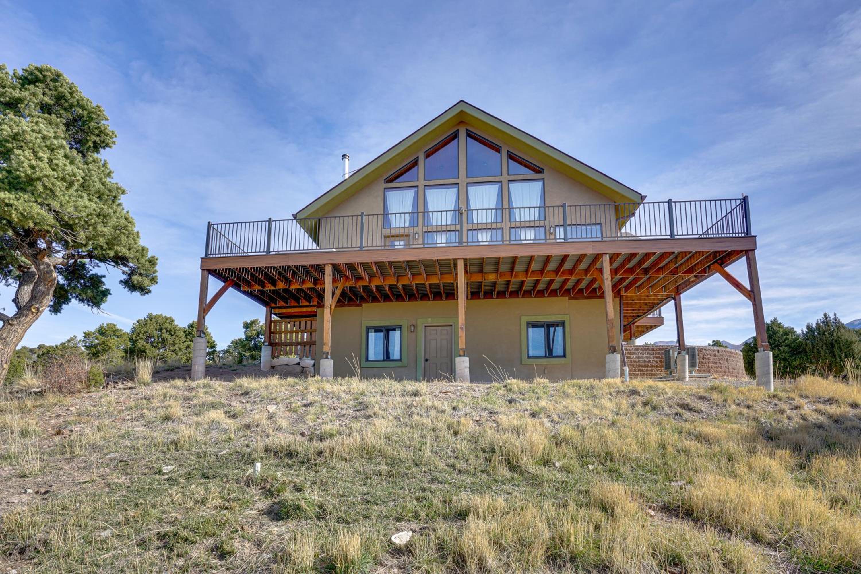 Close to Trails! Ultimate Seclusion at Moab Cabin