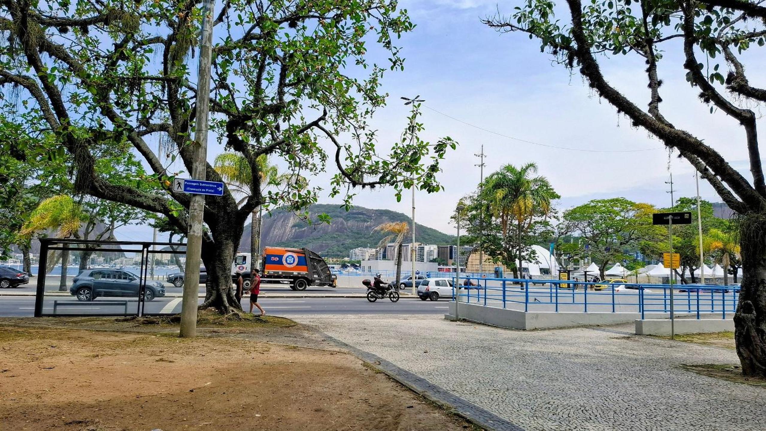 Botafogo: Sugarloaf and Comfort | 4 Guests