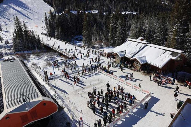 Kindred Resort Luxury Ski In, Ski Out 3 Bedroom Residence At The River Run Gondola