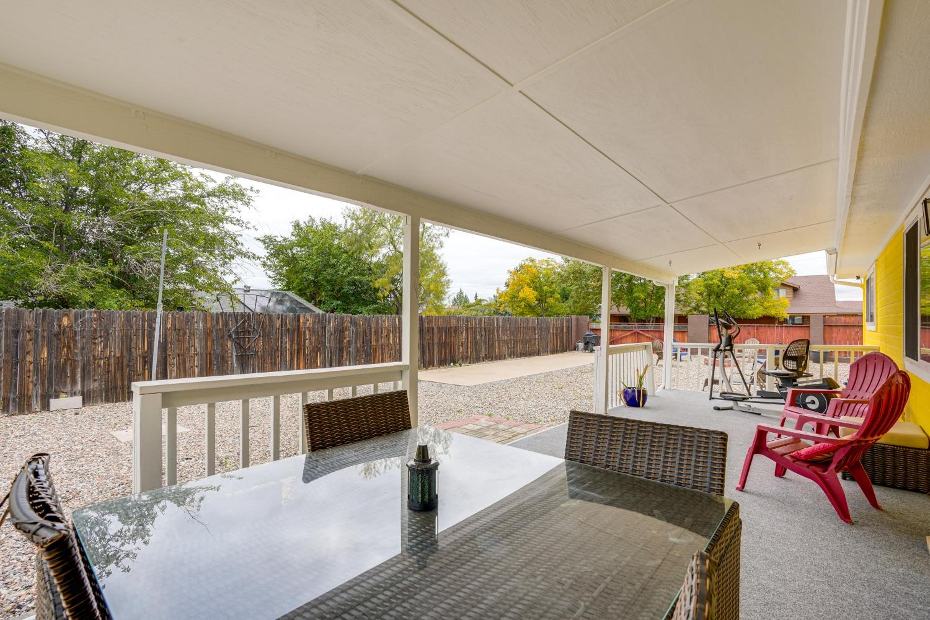 Sip, Hike, Relax! Cottonwood Home 4 Mi to Old Town