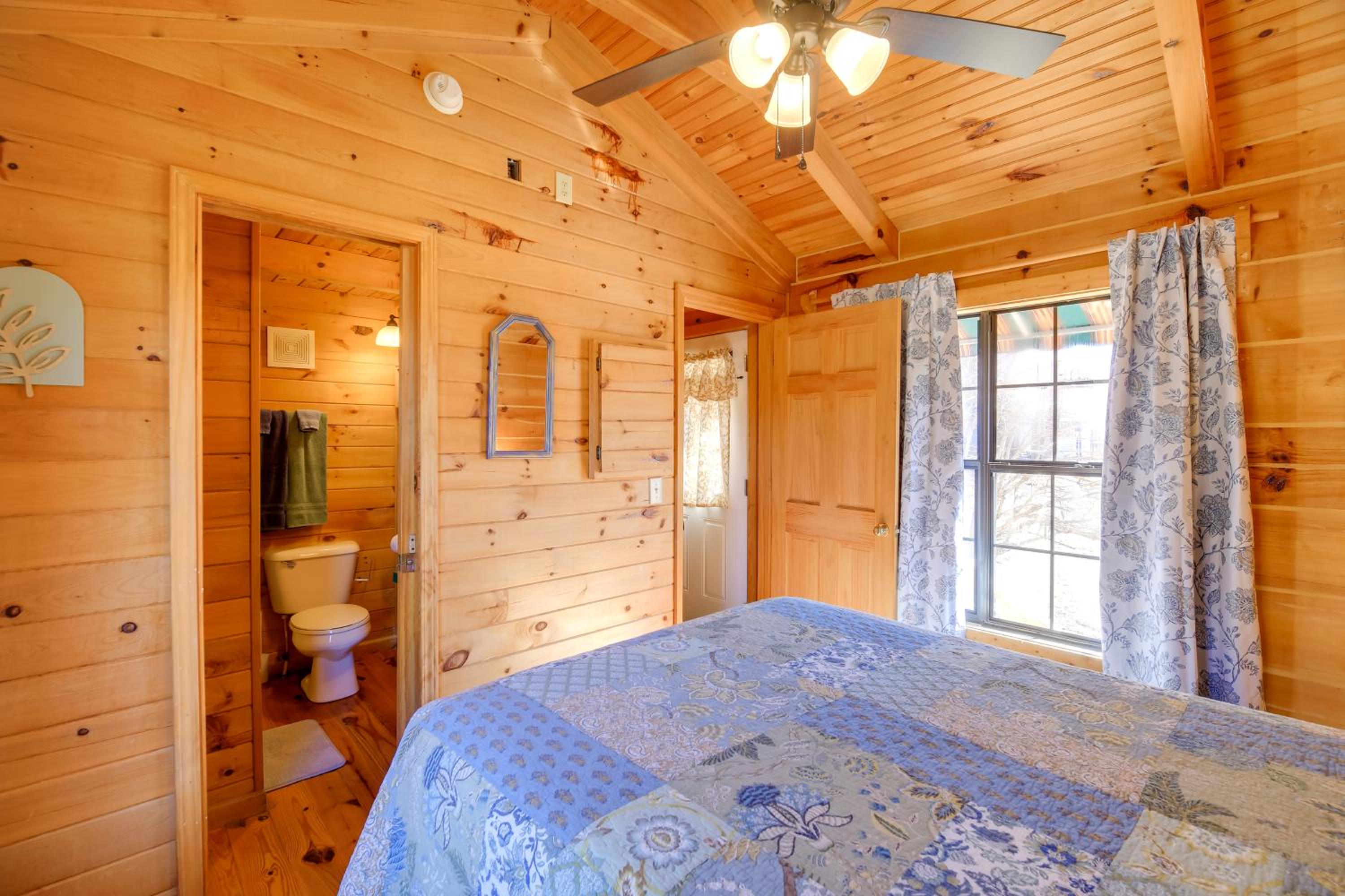 Steps to Virginia Creeper Trail Creekside Retreat