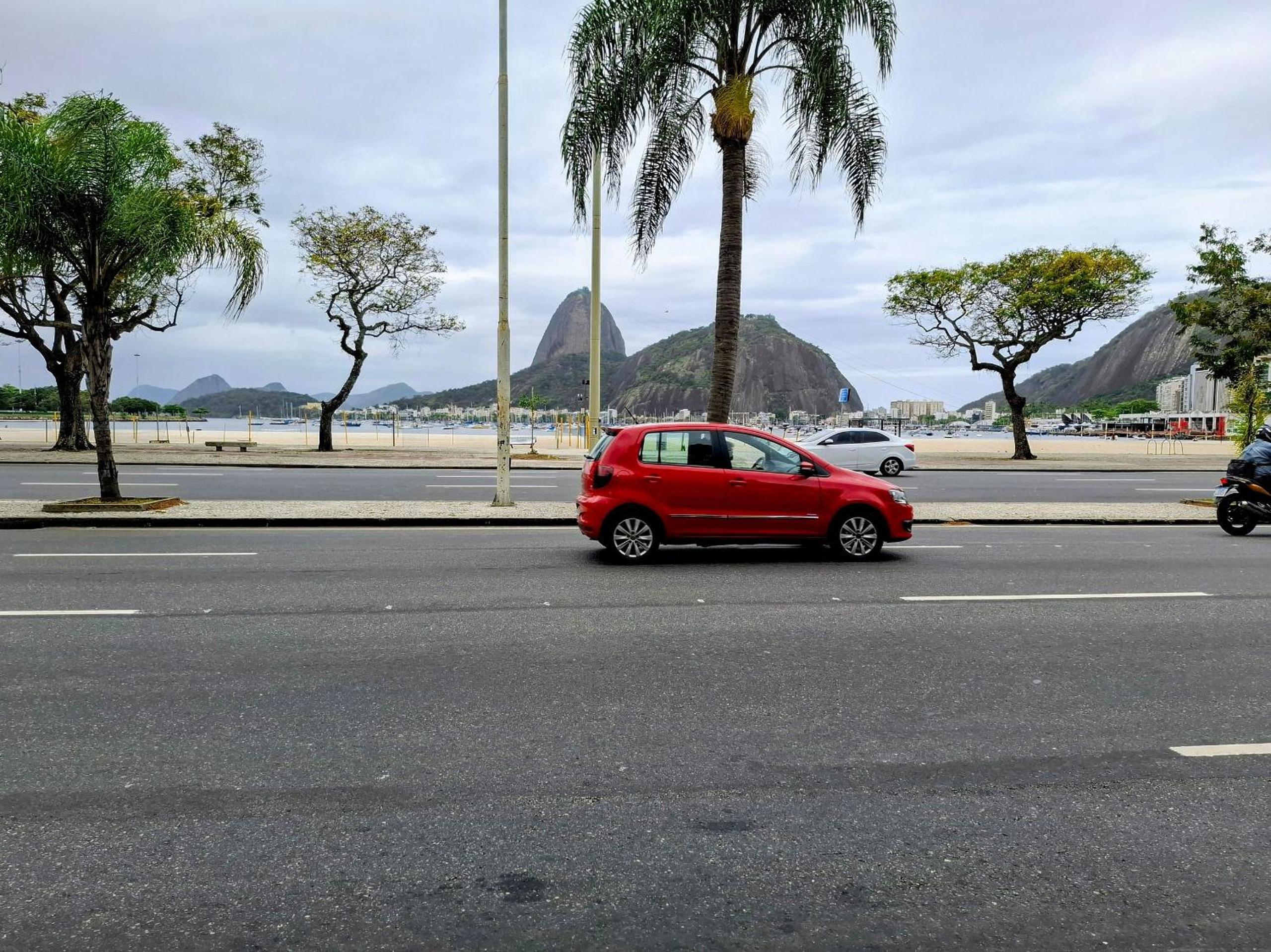 Botafogo: Sugarloaf and Comfort | 4 Guests