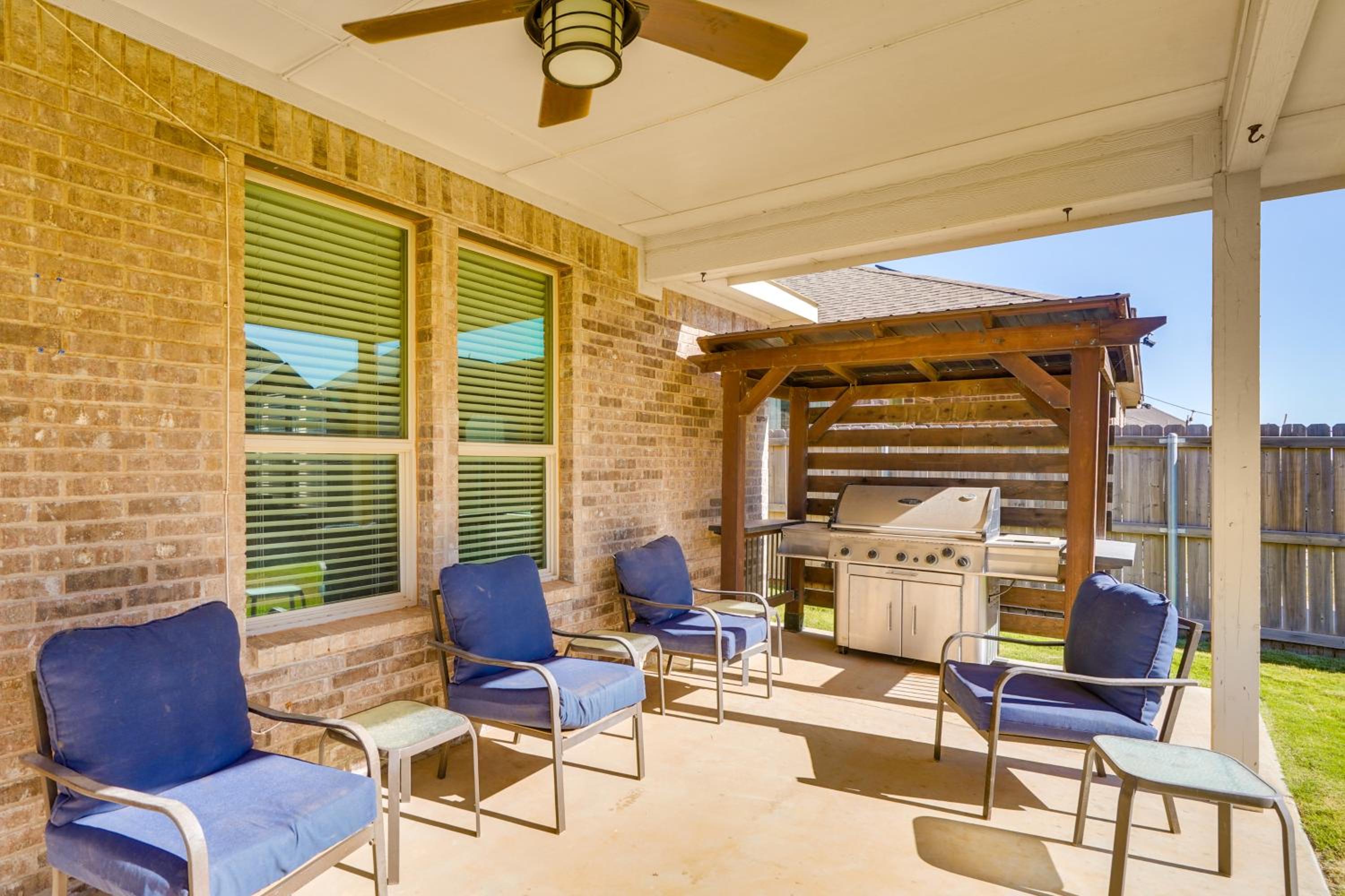 Close to Energy Giants! 3,300-Sq-Ft Midland Home