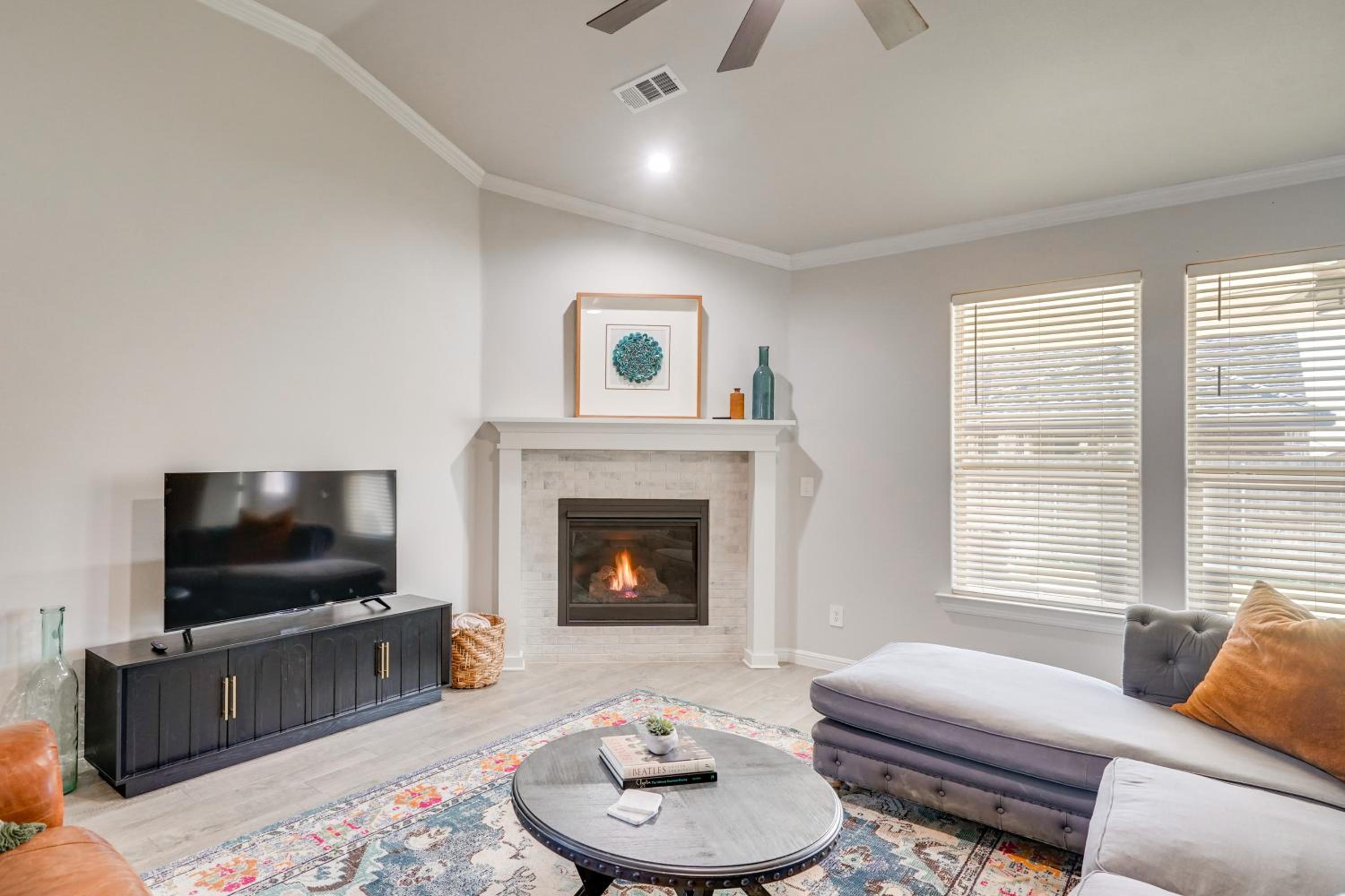 Close to Energy Giants! 3,300-Sq-Ft Midland Home