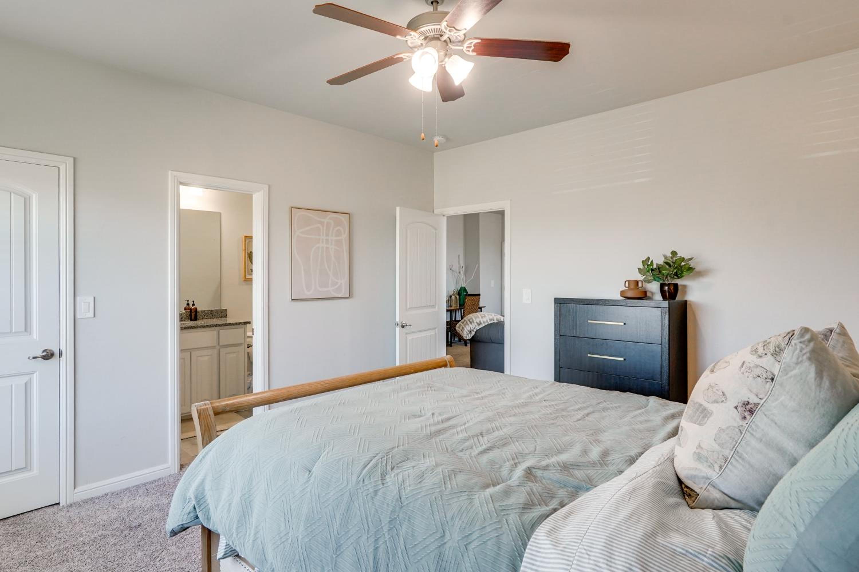 Close to Energy Giants! 3,300-Sq-Ft Midland Home