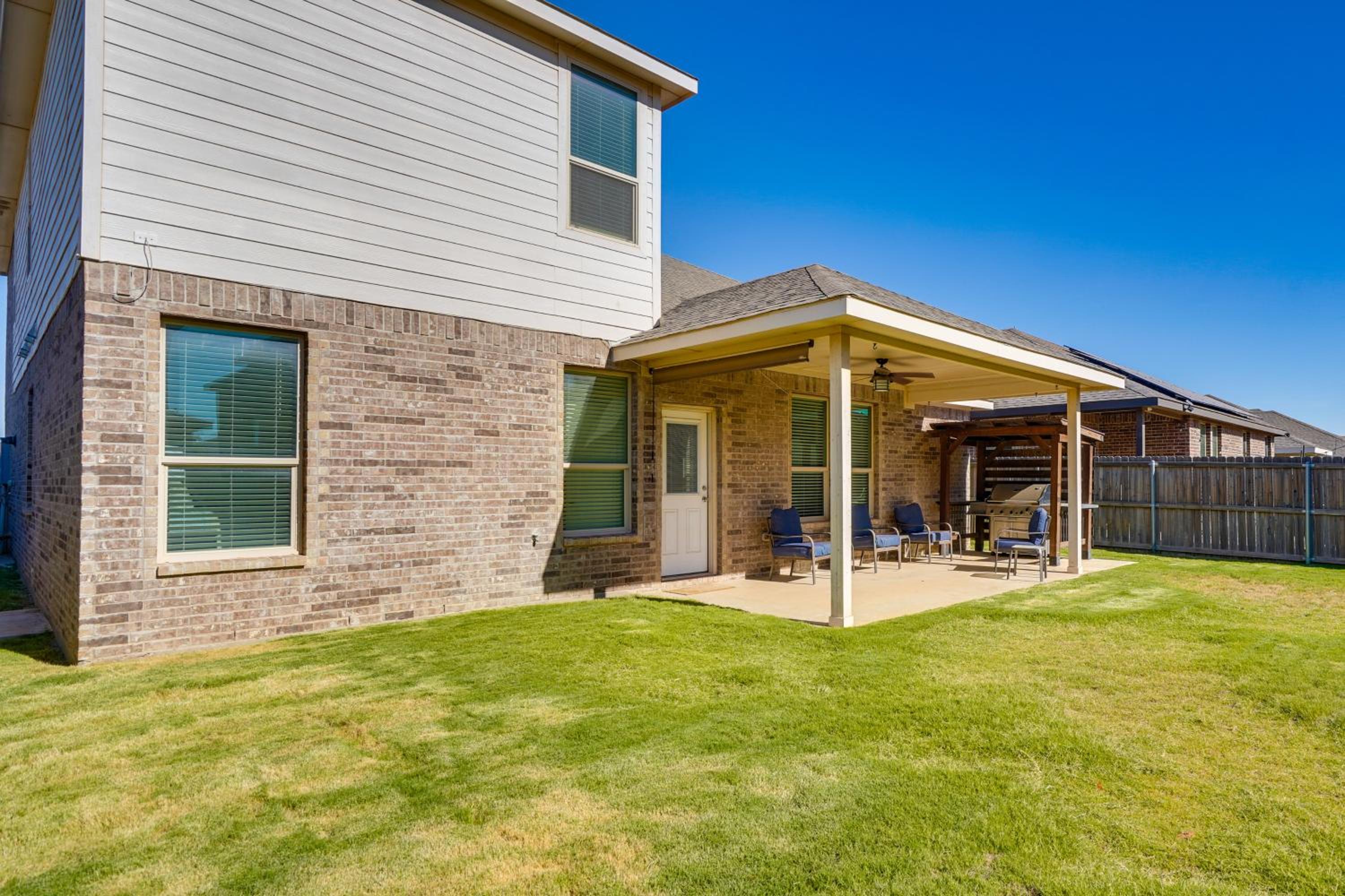 Close to Energy Giants! 3,300-Sq-Ft Midland Home