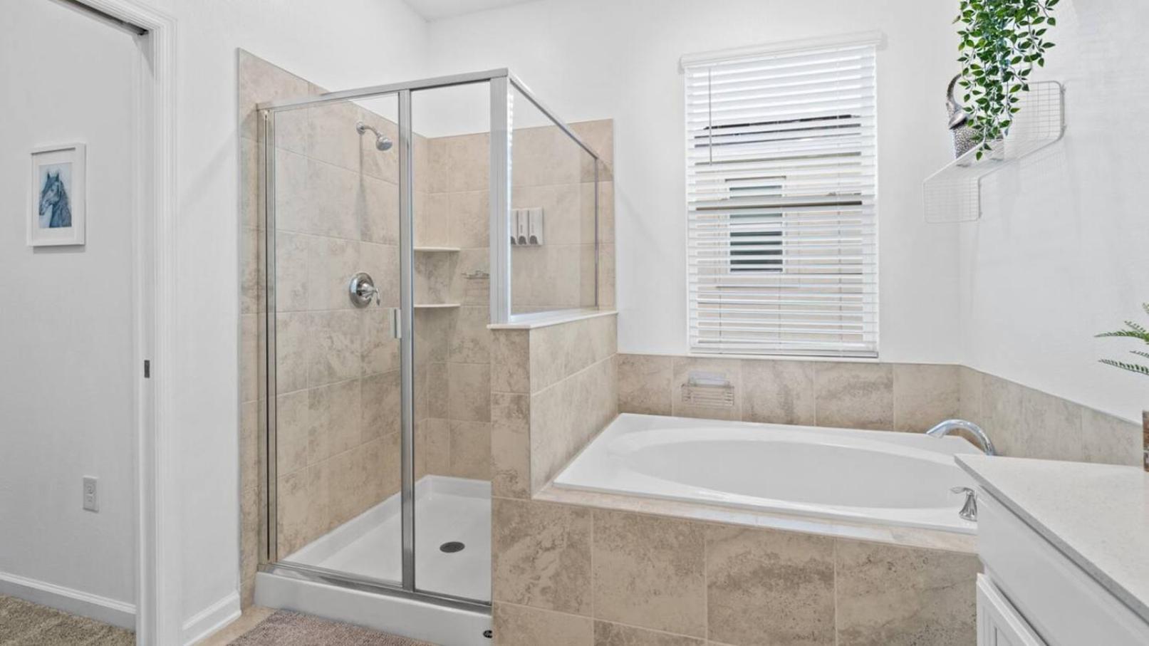 ChampionsGate Family Escape Pools & Lazy River