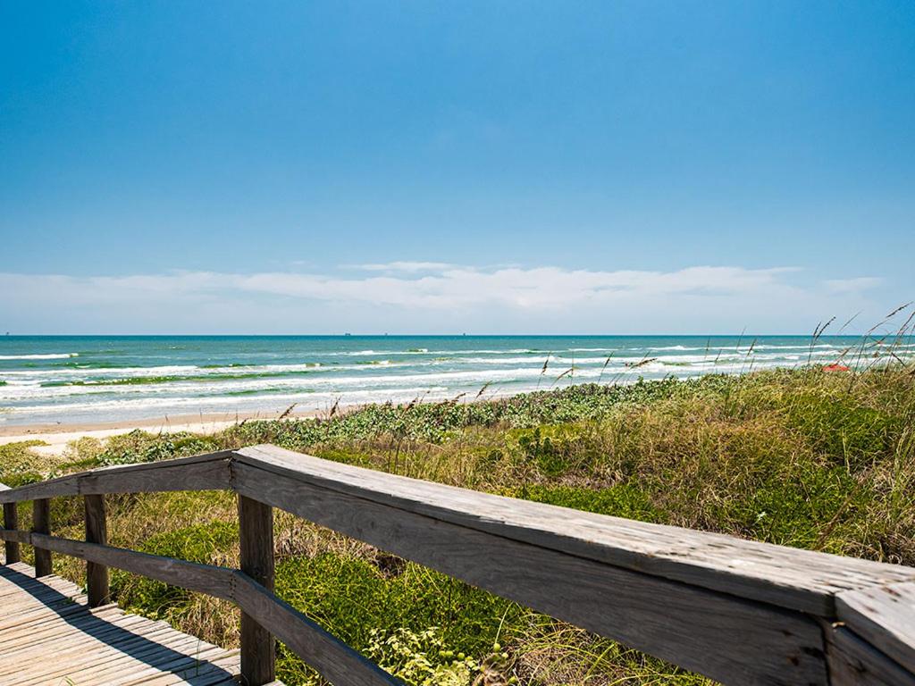 Surf Station