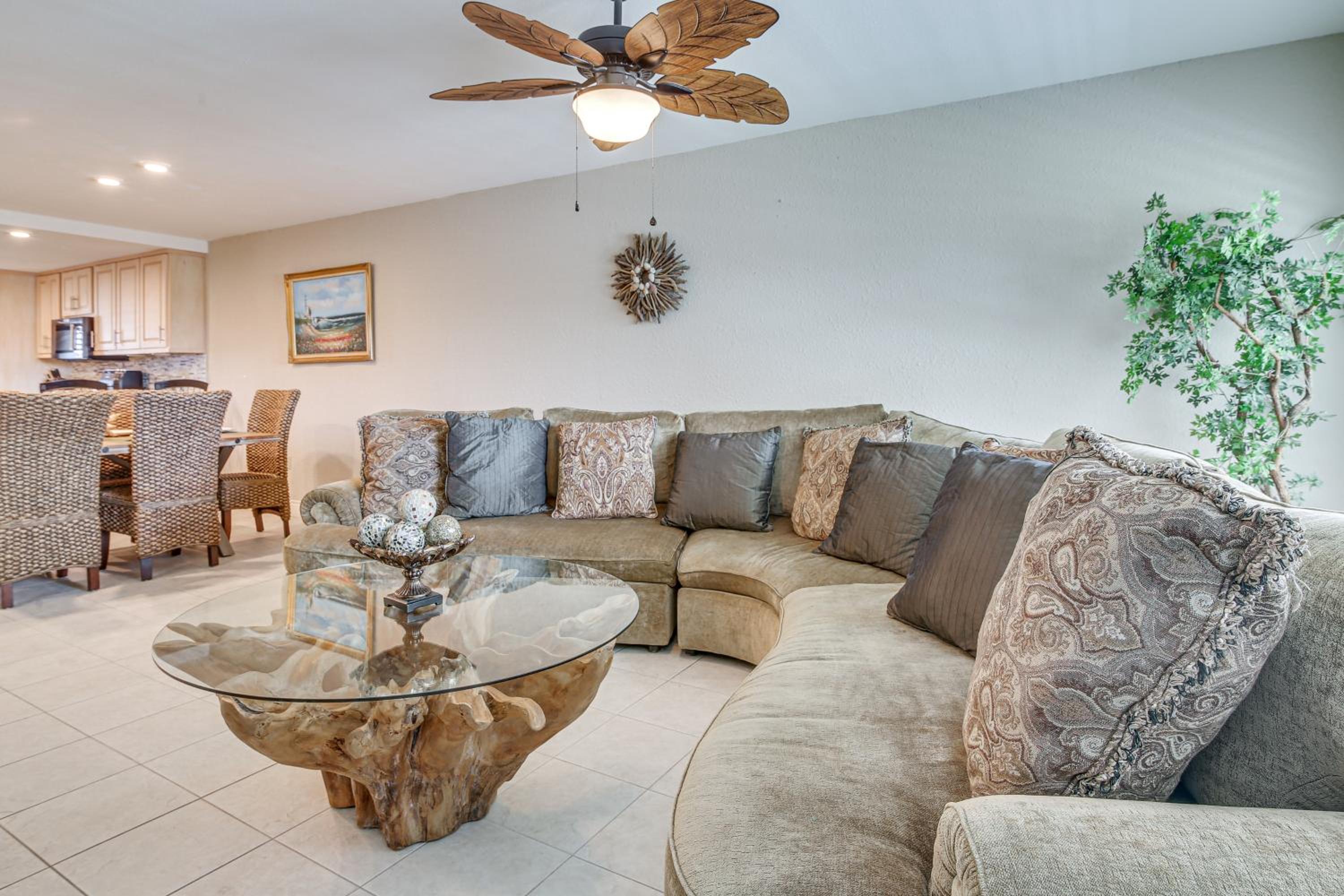 Steps to Sand Resort Escape on South Padre Island