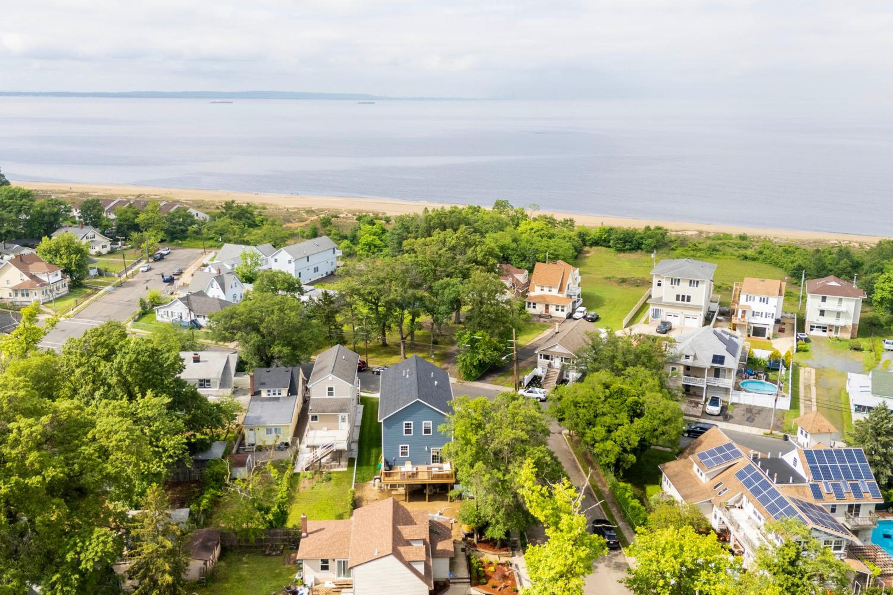 Walk to Keansburg Beach! Family Home with Pool
