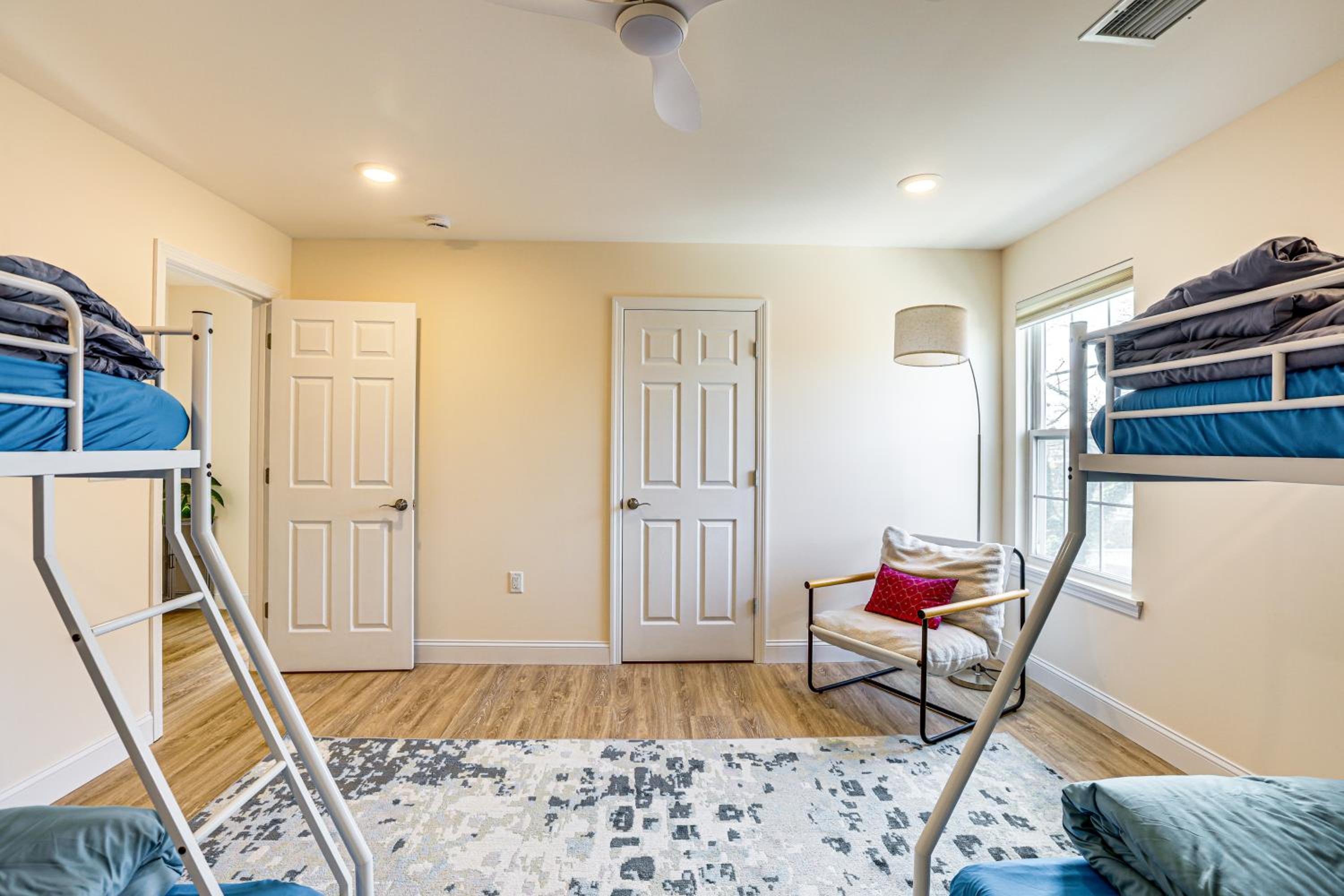 Walk to Keansburg Beach! Family Home with Pool