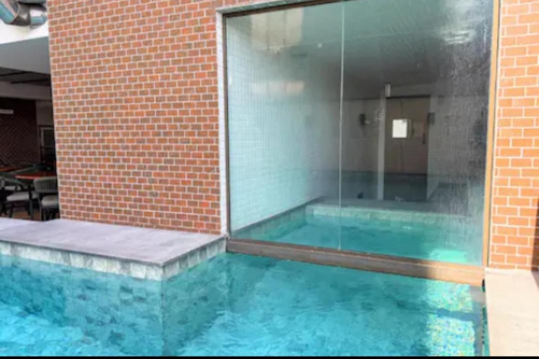 Apartamento luxo, pertinho do Mar e lazer maravilhoso