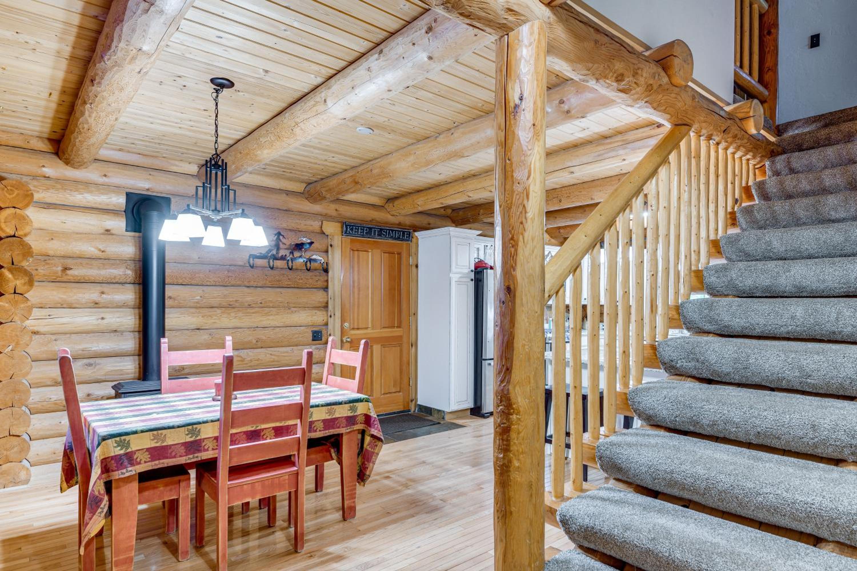 Along Big Wood River Hailey Family Cabin with Yard