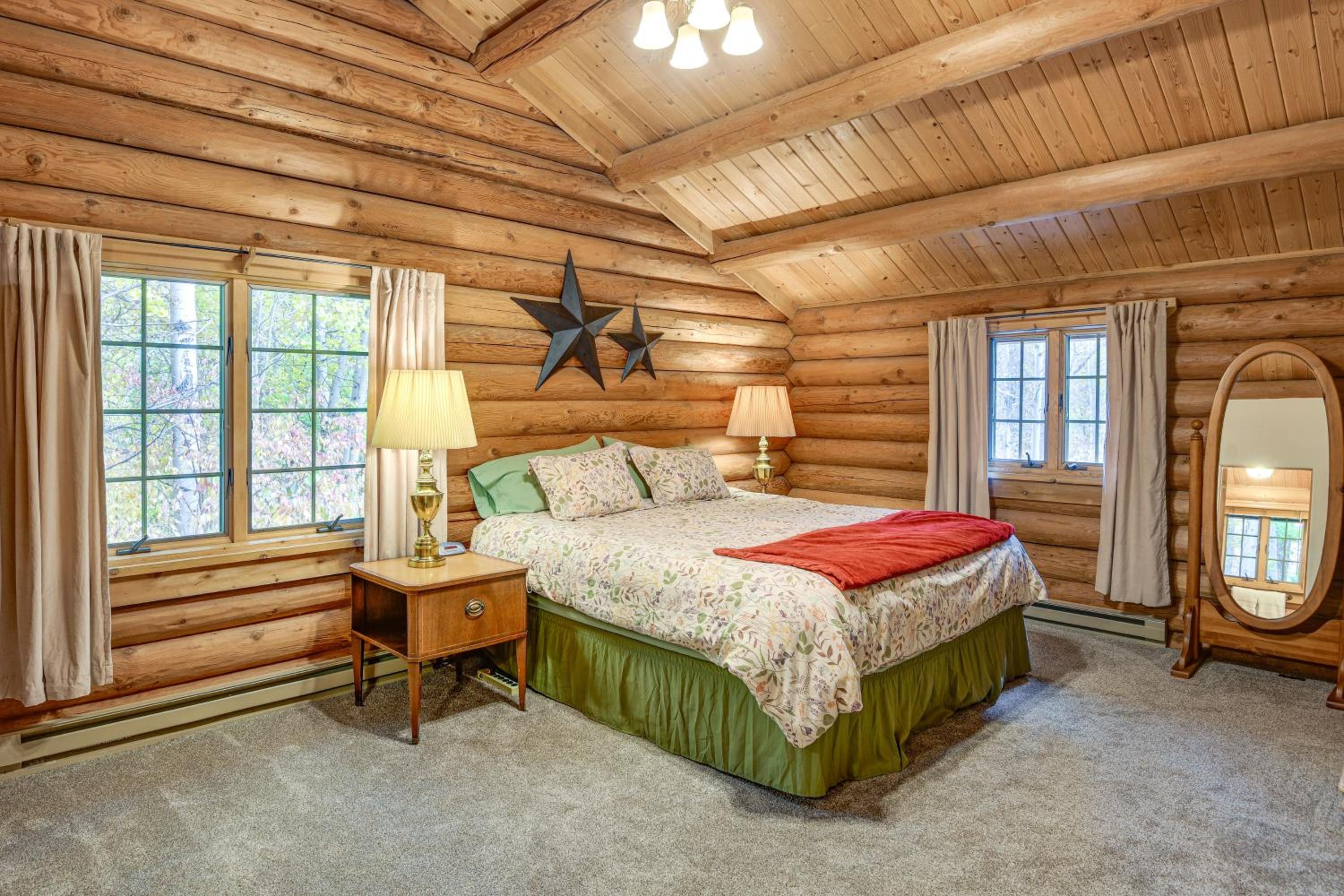 Along Big Wood River Hailey Family Cabin with Yard
