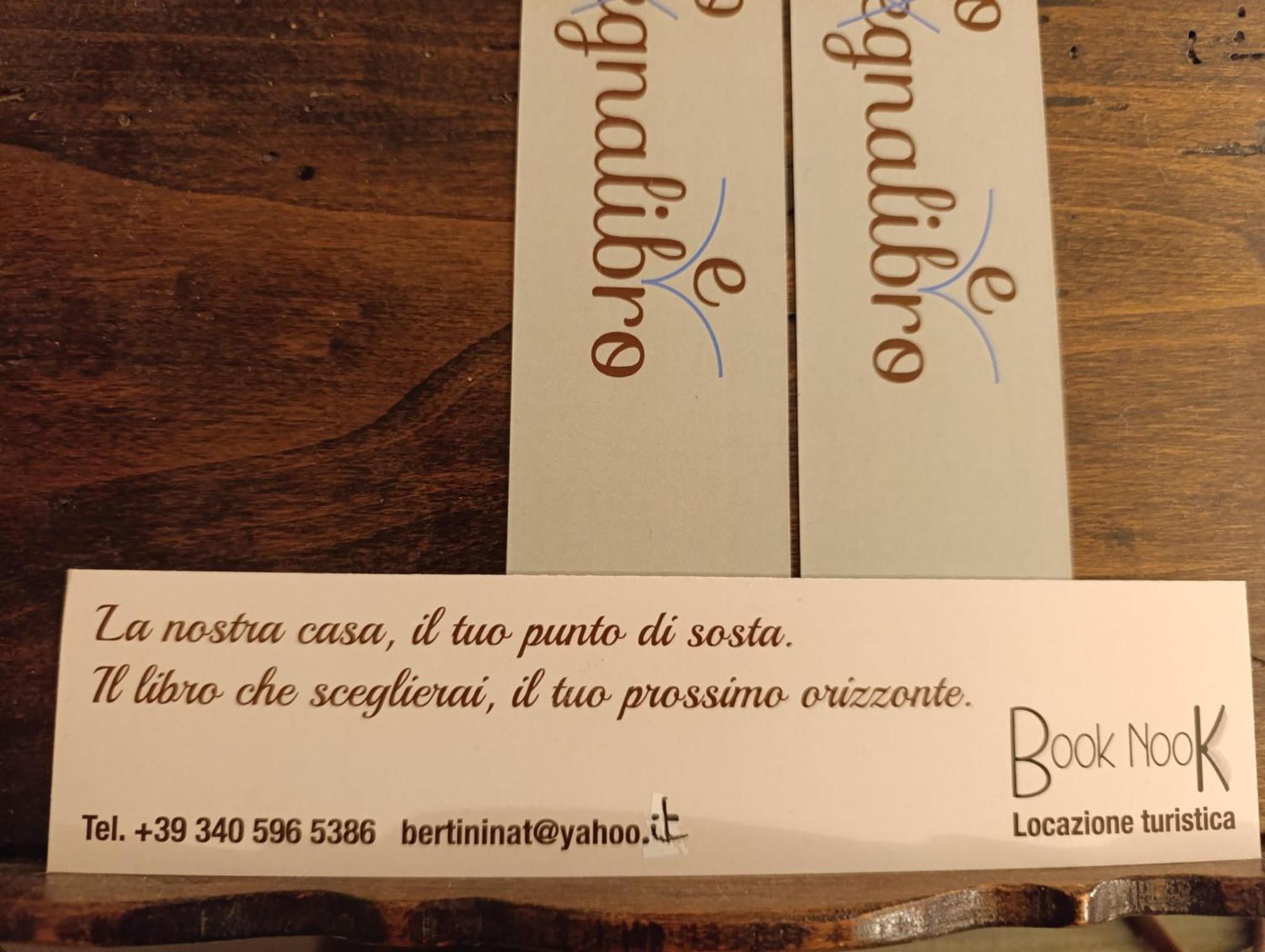 Book Nook Pisa, circa 10 minuti da Pisa, vicino all'Ospedale di Cisanello e all'Aeroporto, parcheggio privato a disposizione
