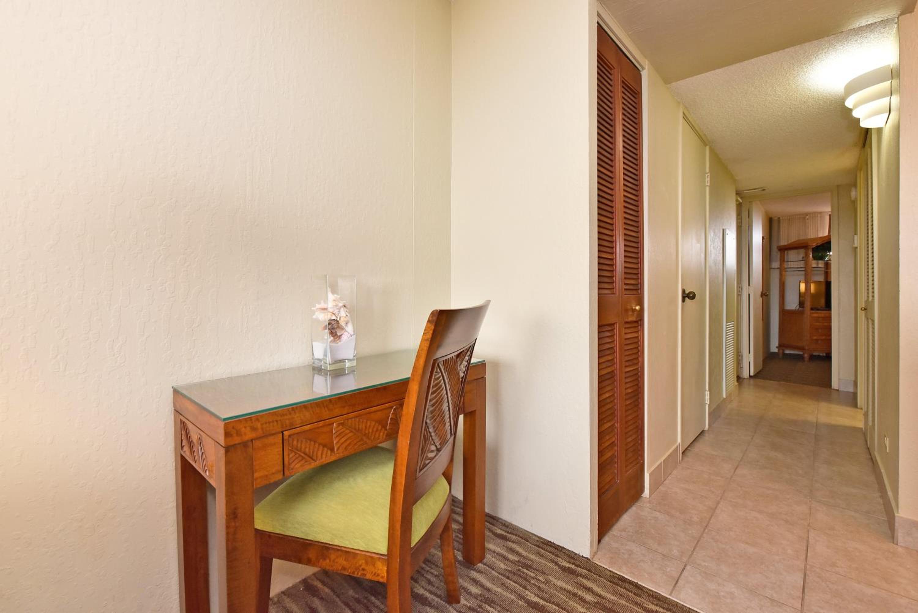 Kaanapali Shores 628 · KS 628 Kaanapali 1BD Condo w Ocean Views