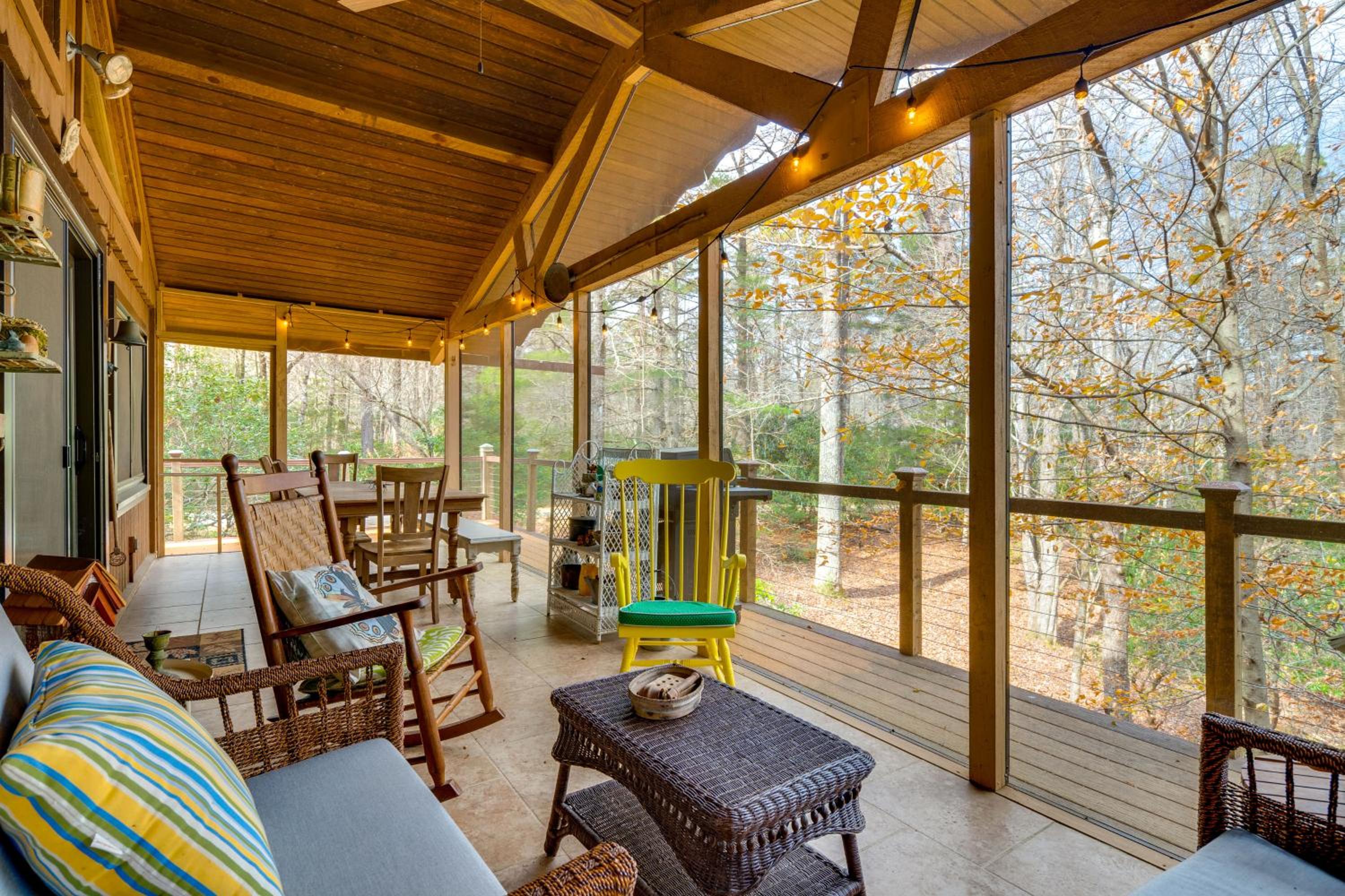 Blue Ridge Mtns Hikers Haven with On-Site Trails
