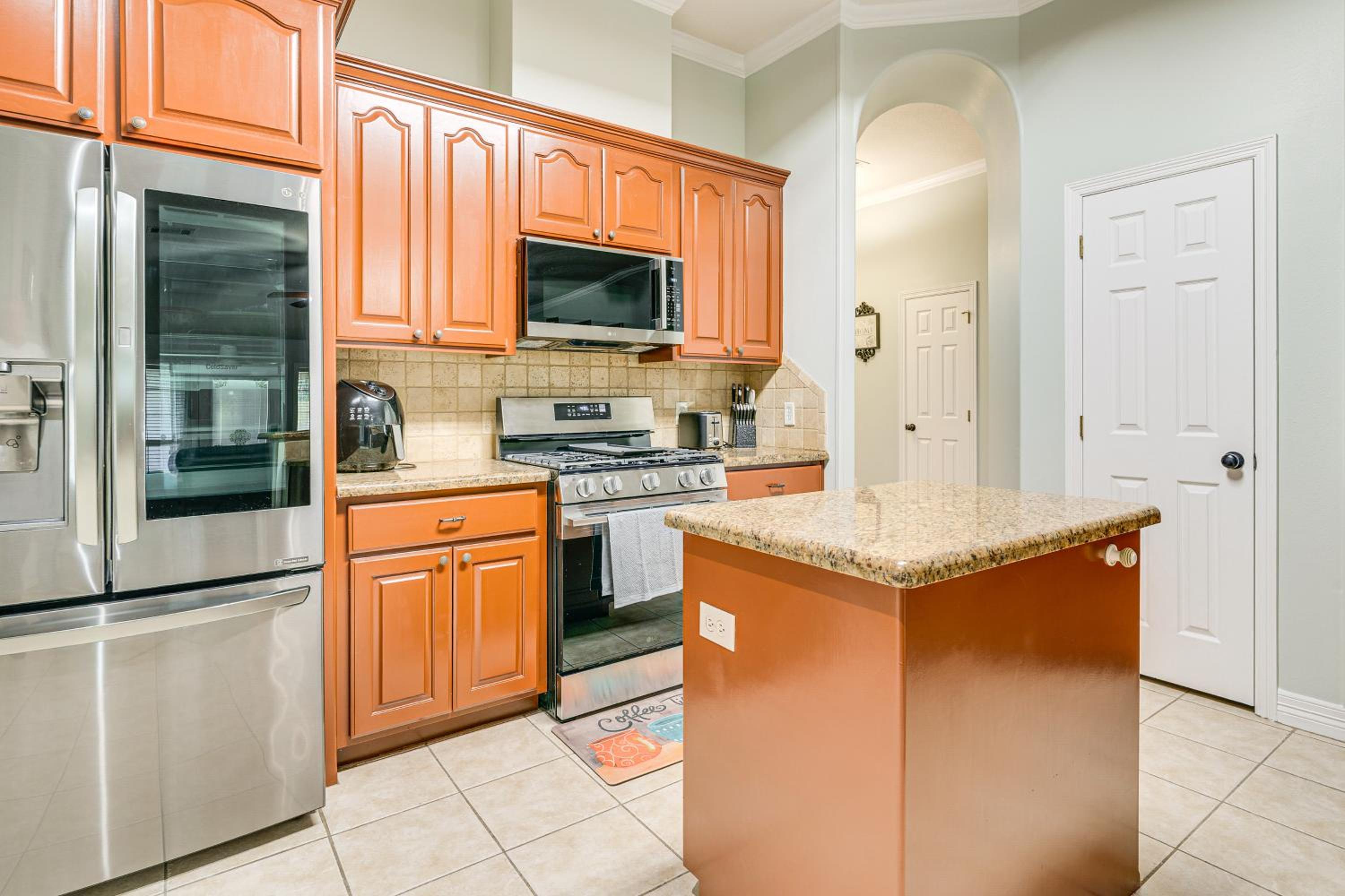 Gateway to Aggieland! College Station Family Home